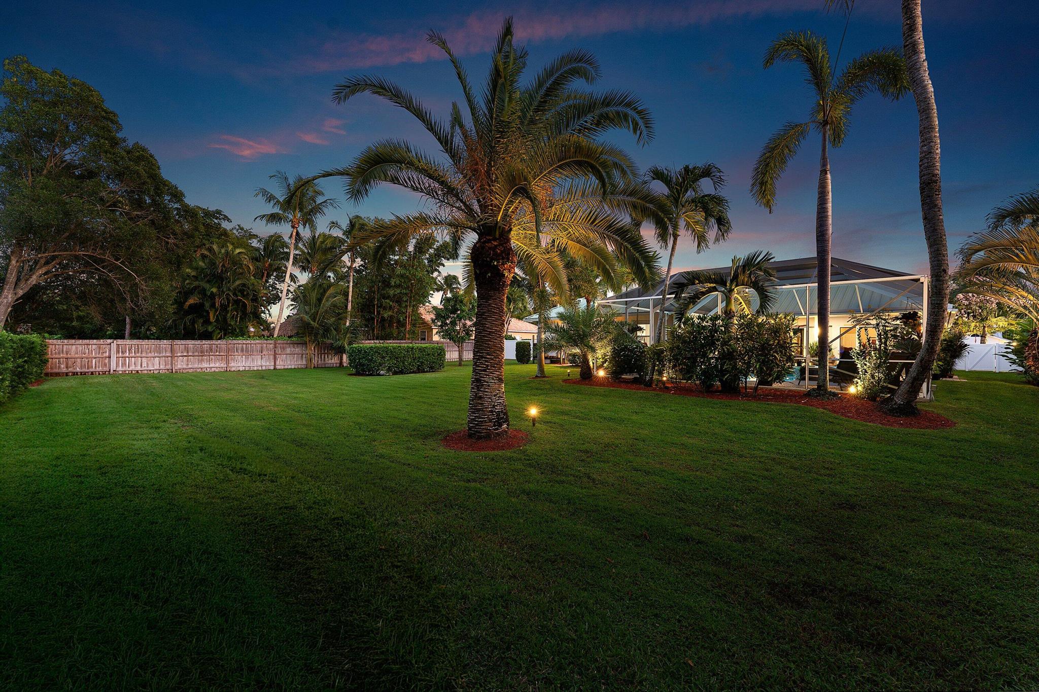 5661 Old Mystic Ct Jupiter, FL 33458