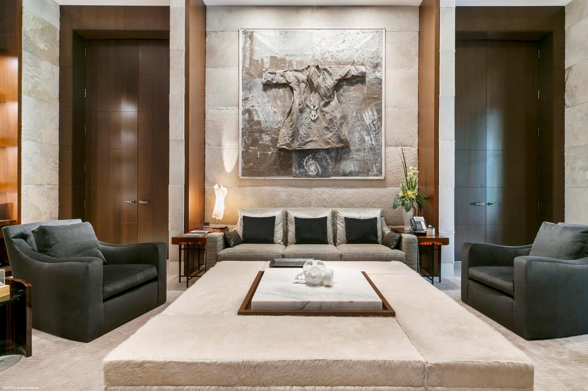 118 Bears Clb Dr Jupiter, FL 33477