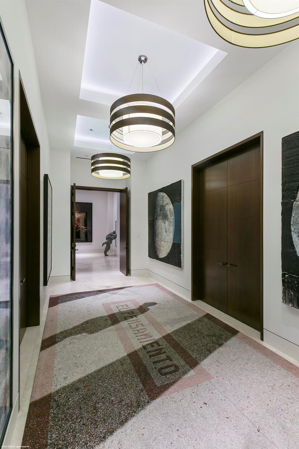 118 Bears Clb Dr Jupiter, FL 33477