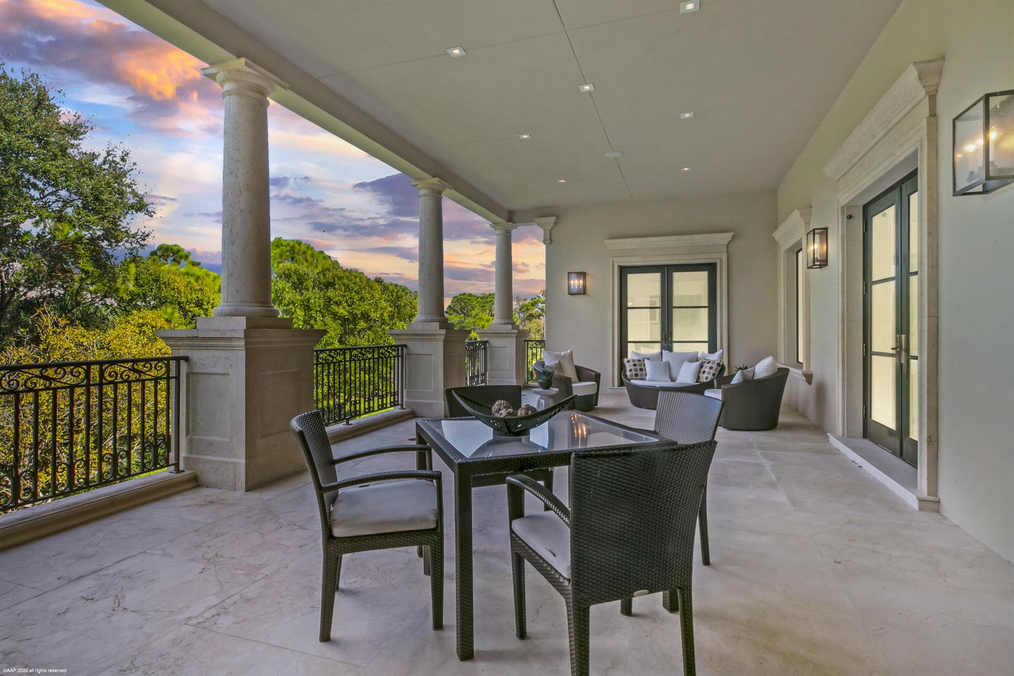 118 Bears Clb Dr Jupiter, FL 33477