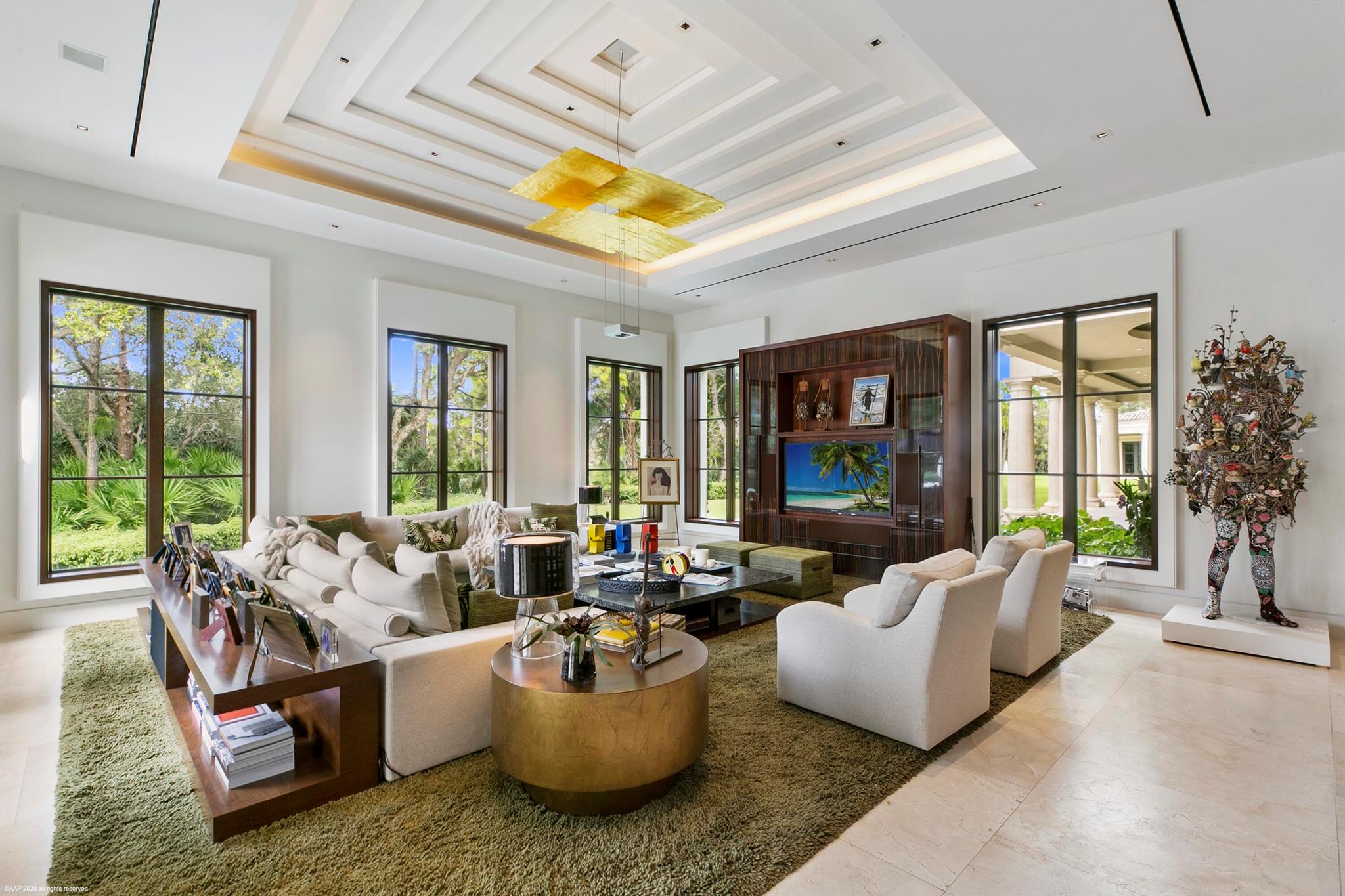 118 Bears Clb Dr Jupiter, FL 33477