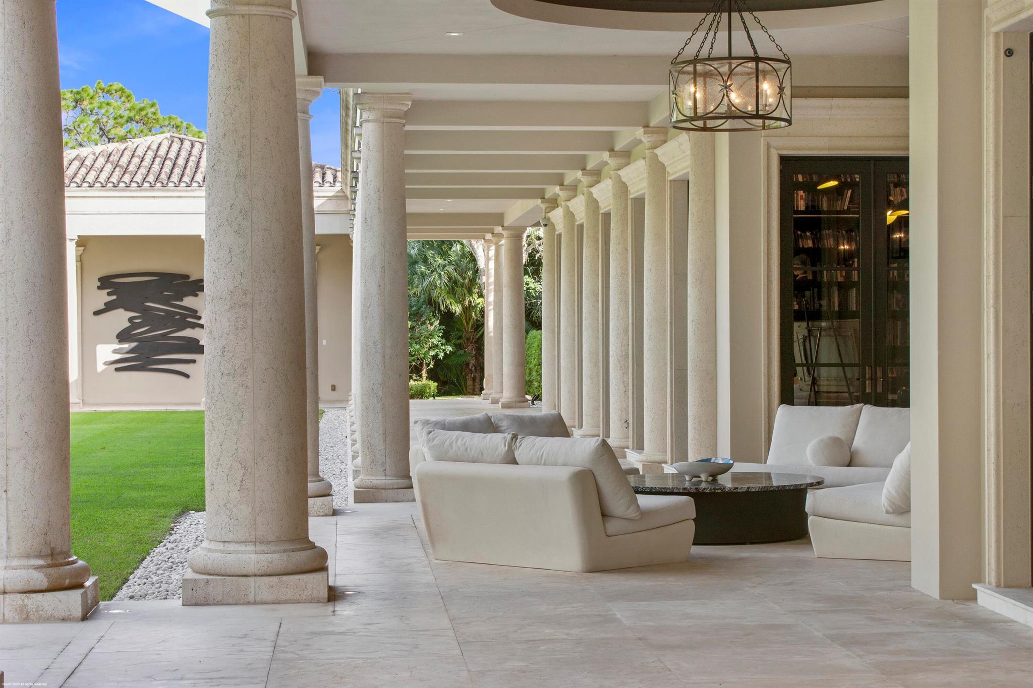 118 Bears Clb Dr Jupiter, FL 33477