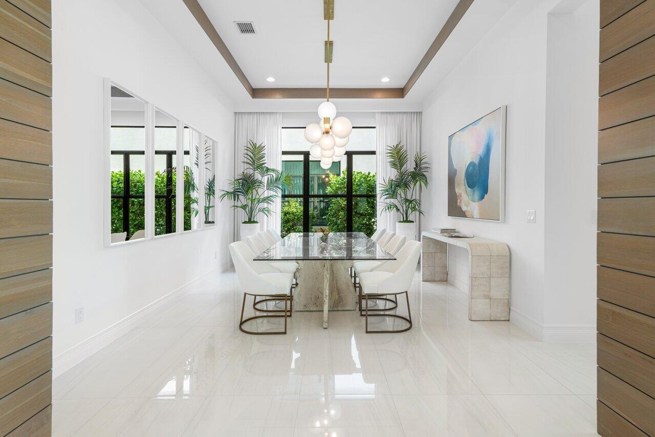 9276 Biaggio Rd Boca Raton, FL 33496