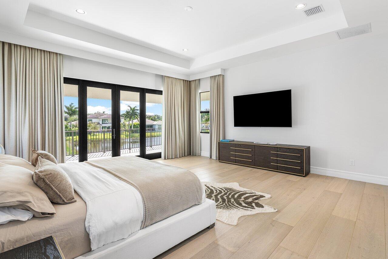 9276 Biaggio Rd Boca Raton, FL 33496