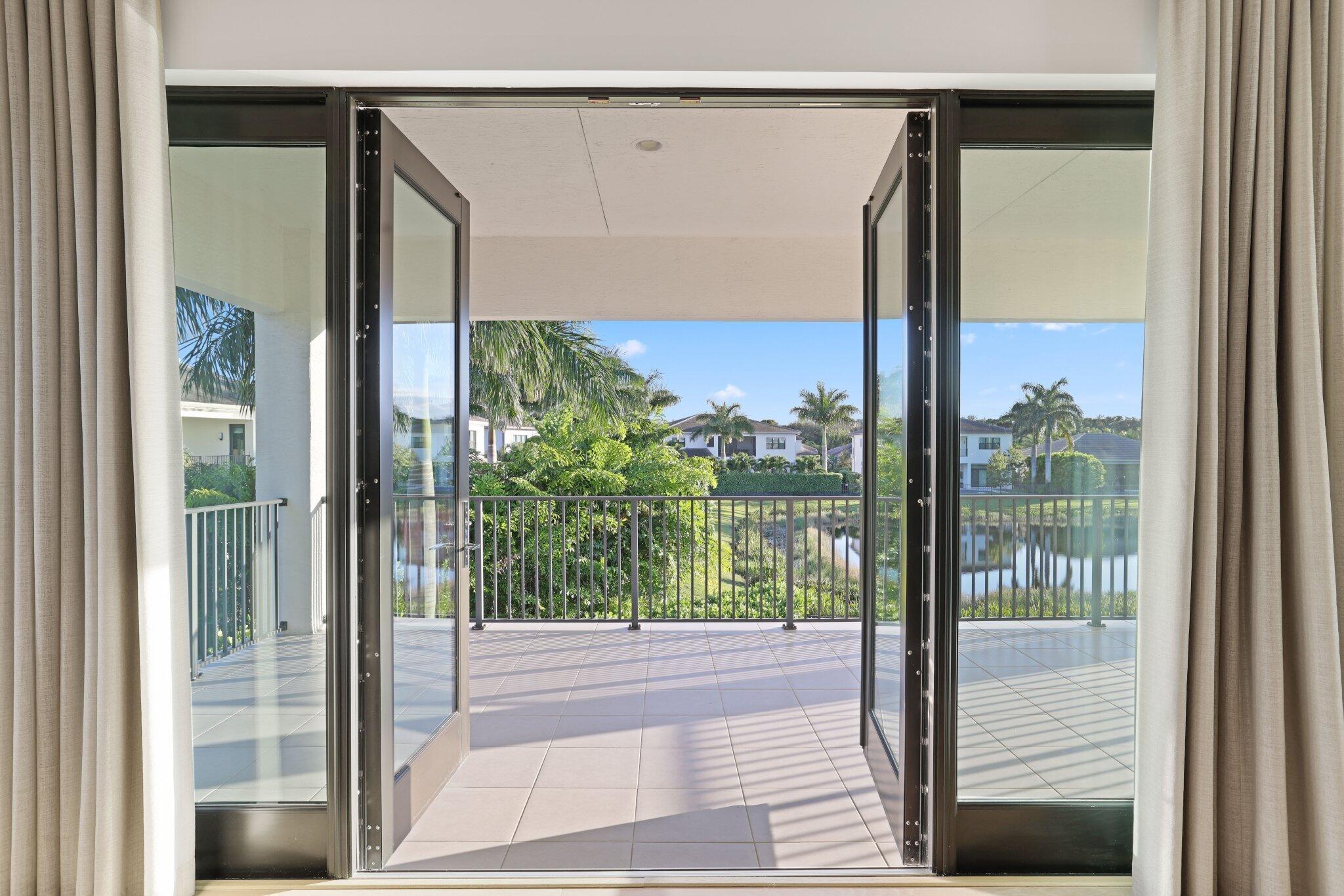 9276 Biaggio Rd Boca Raton, FL 33496