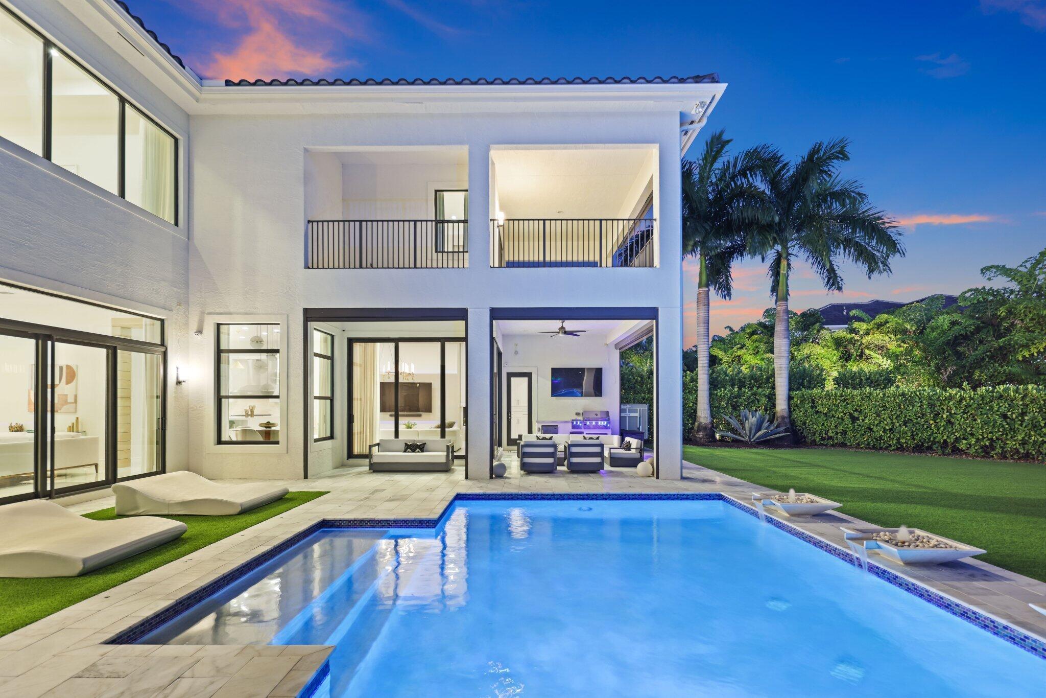 9276 Biaggio Rd Boca Raton, FL 33496