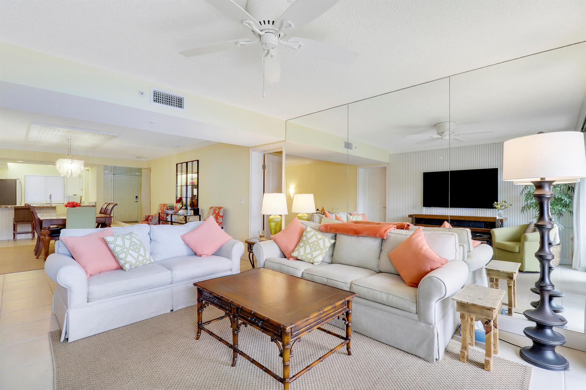 1301 Seafarer Cir #105 Jupiter, FL 33477