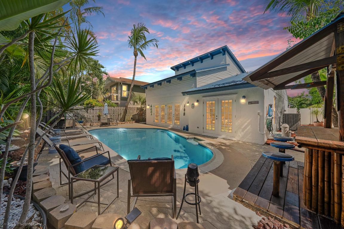 2533 Bessie St Delray Beach, FL 33446