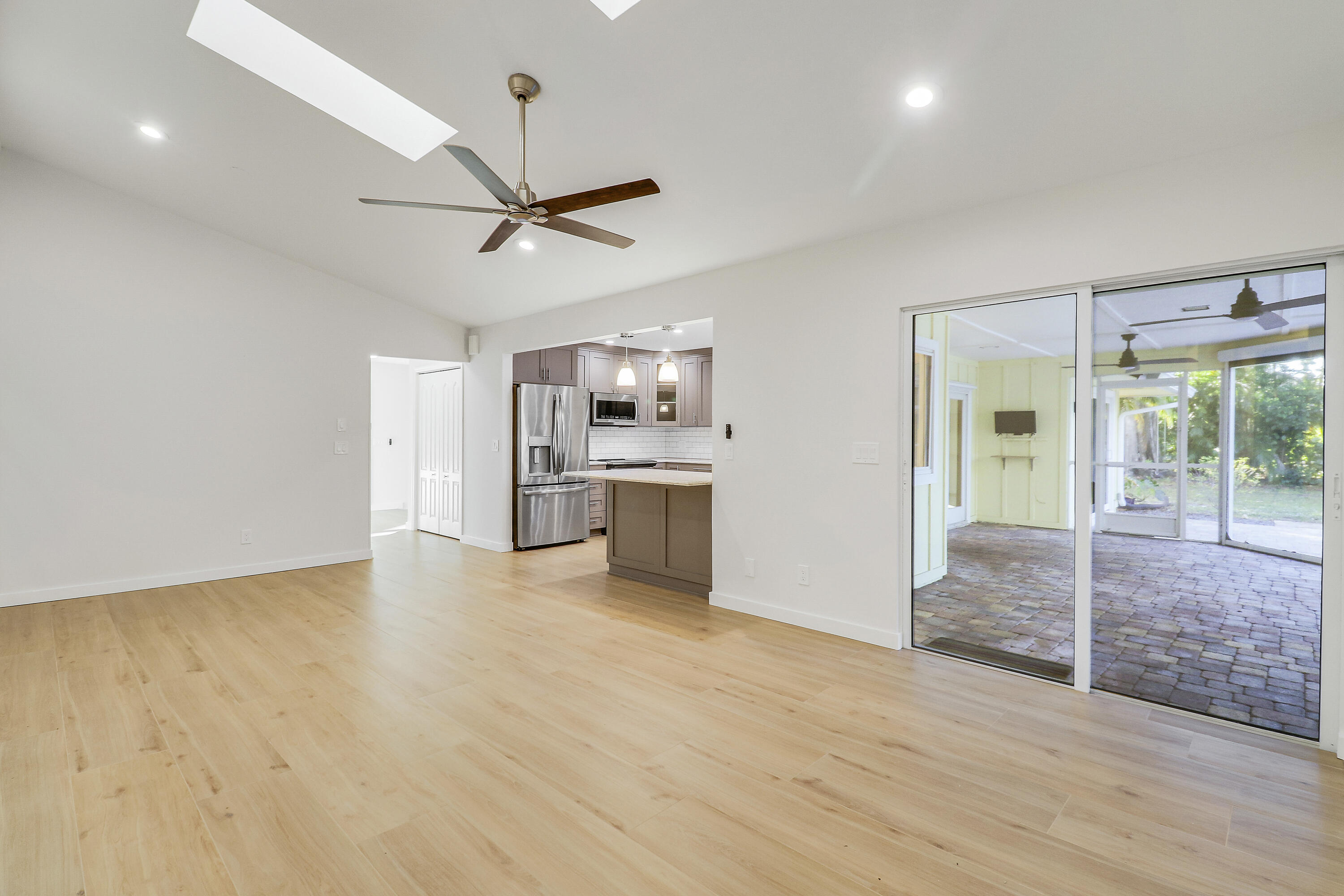 5775 Set N Sun Jupiter, FL 33458