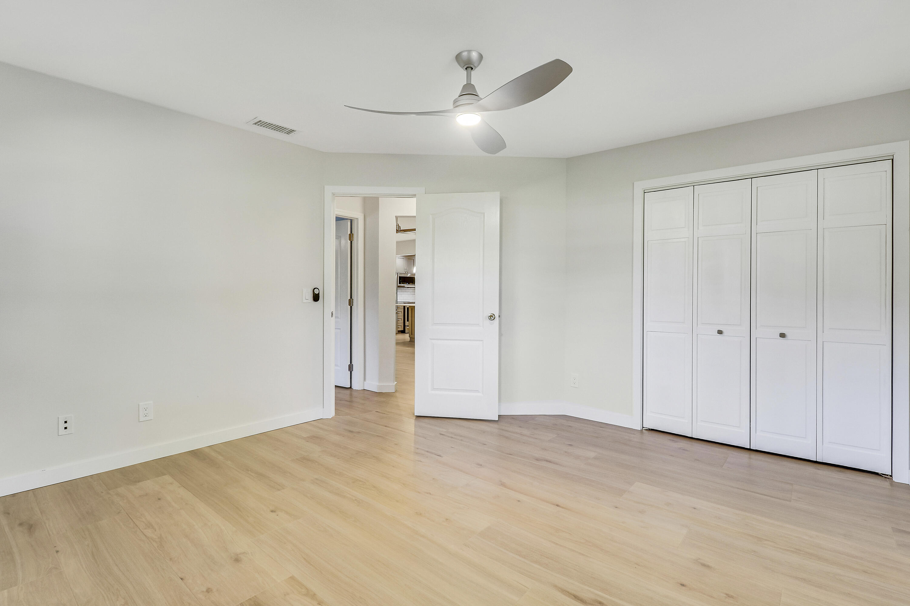 5775 Set N Sun Jupiter, FL 33458