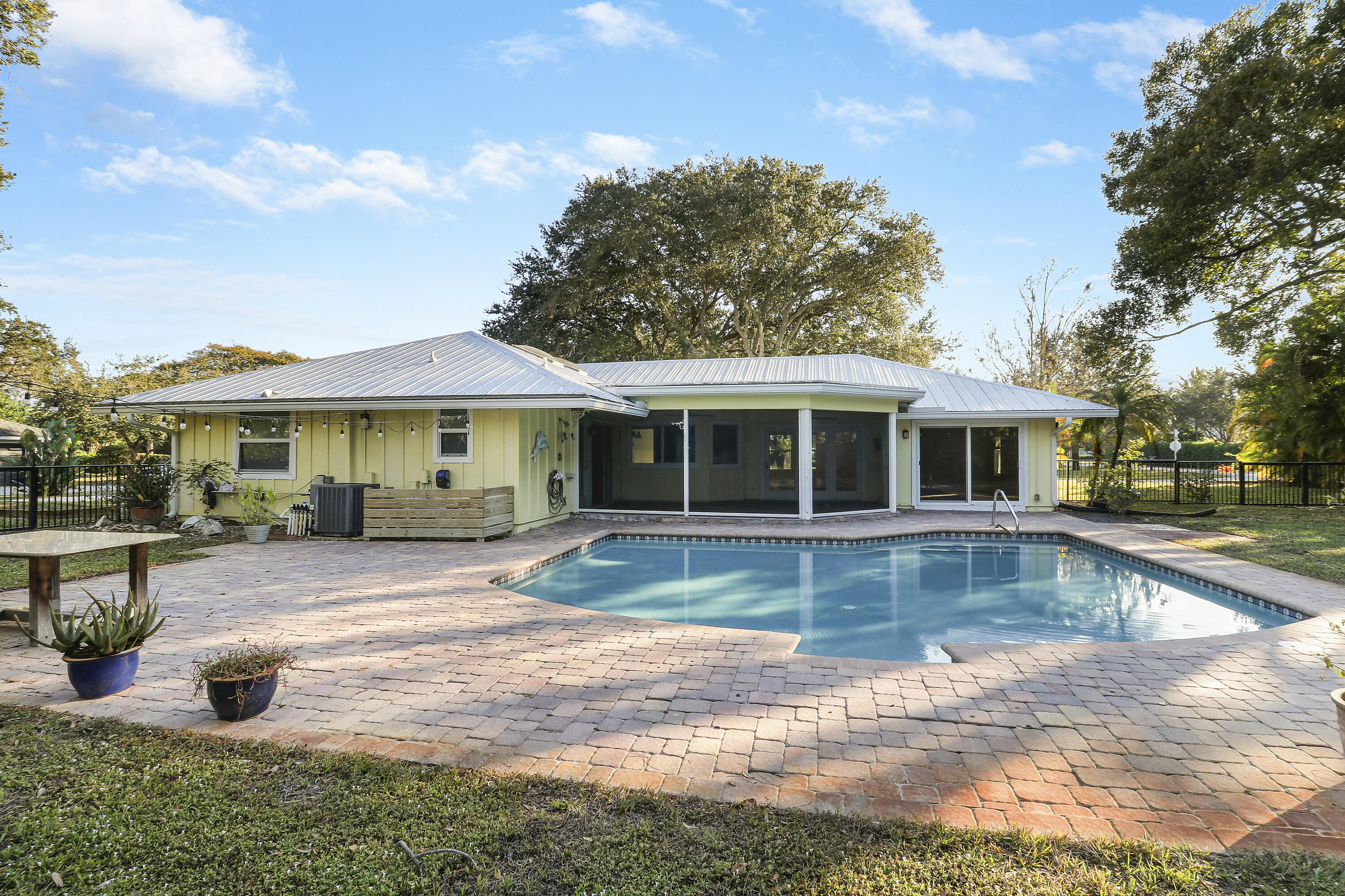 5775 Set N Sun Jupiter, FL 33458