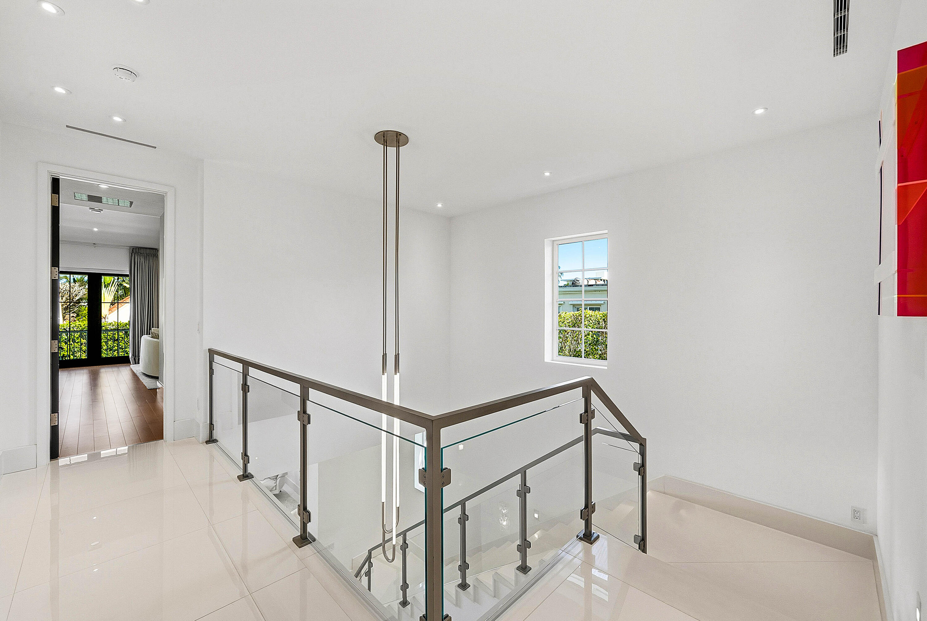 157 Peruvian Palm Beach, FL 33480