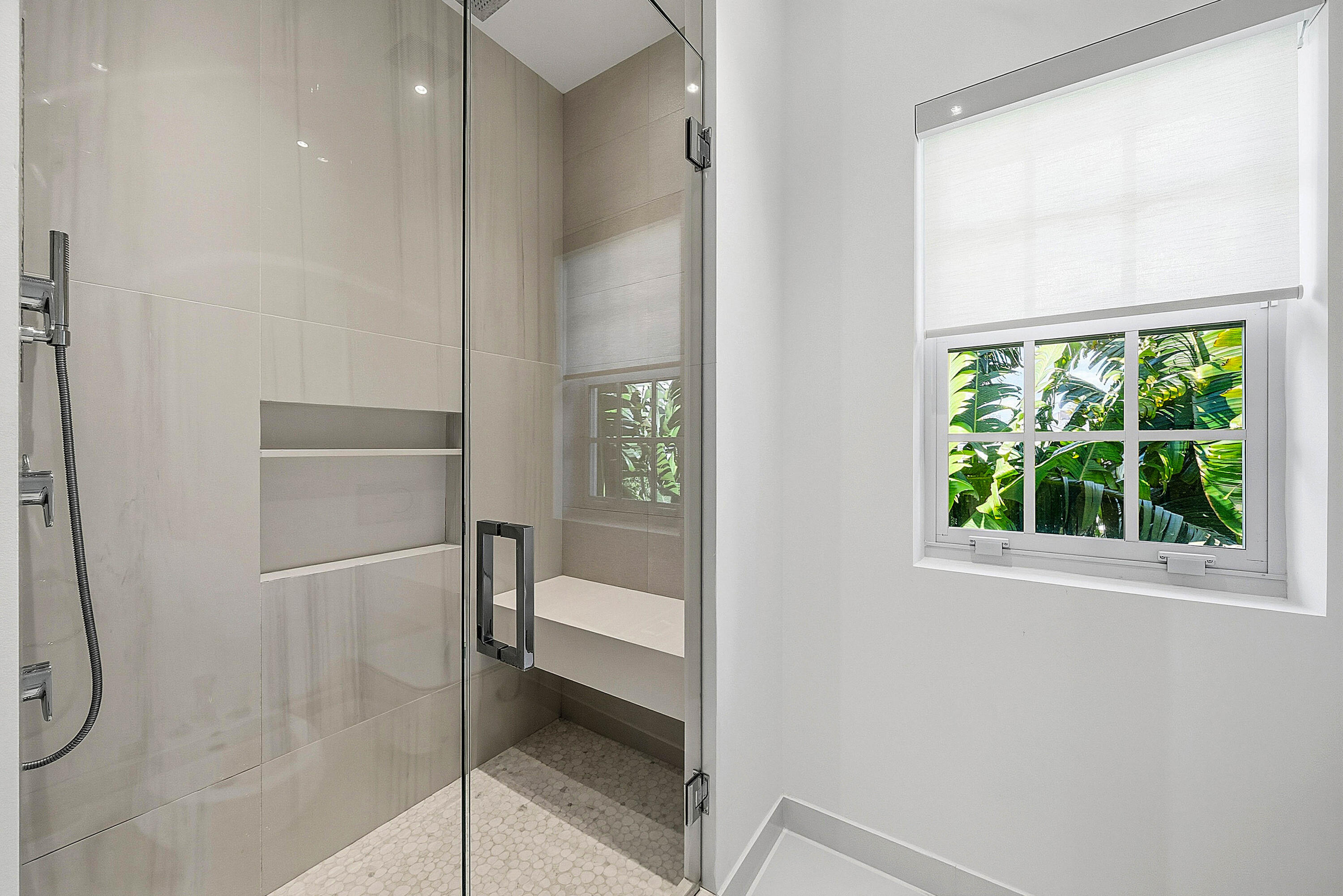 157 Peruvian Palm Beach, FL 33480