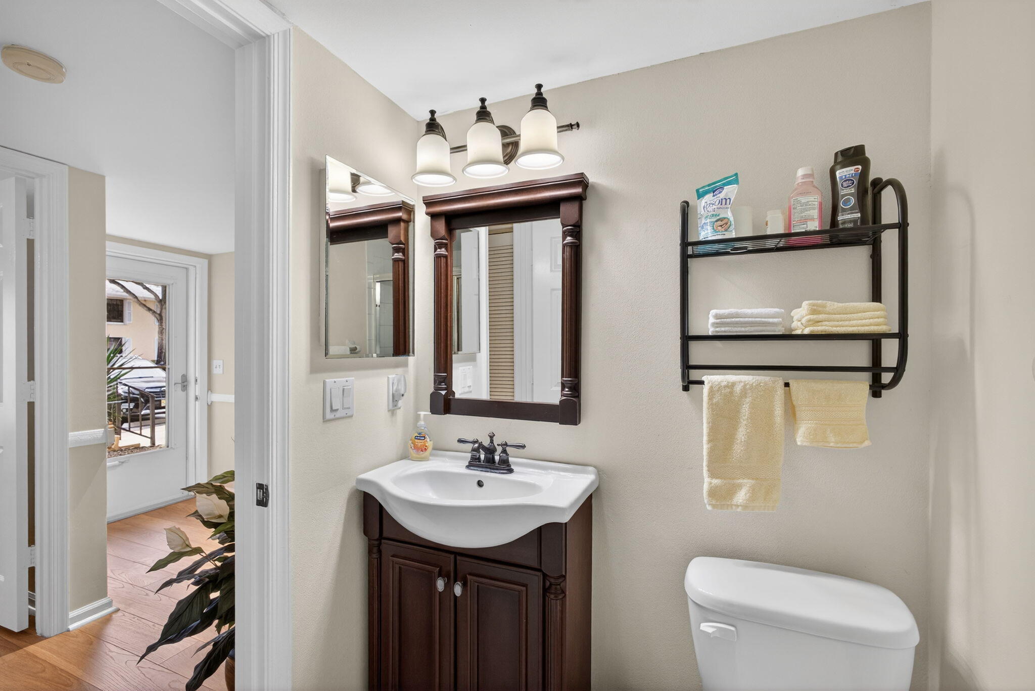 2041 Keystone #F Jupiter, FL 33458