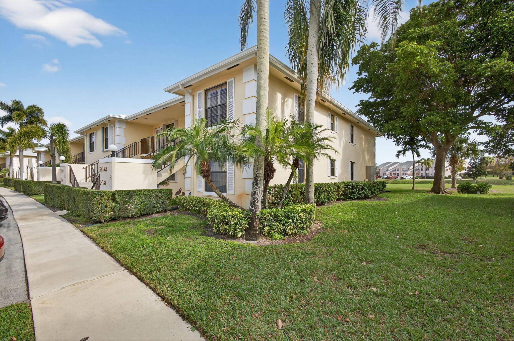 2041 Keystone #F Jupiter, FL 33458