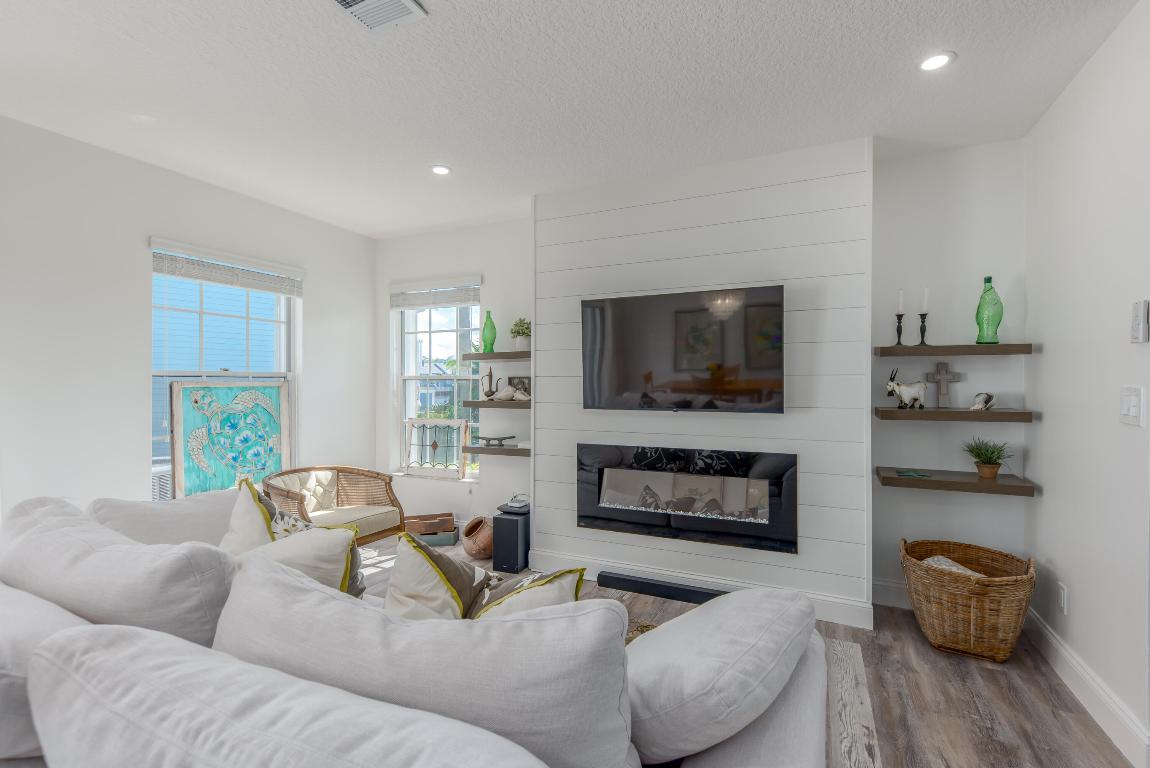 1221 Ocean Dunes Jupiter, FL 33477