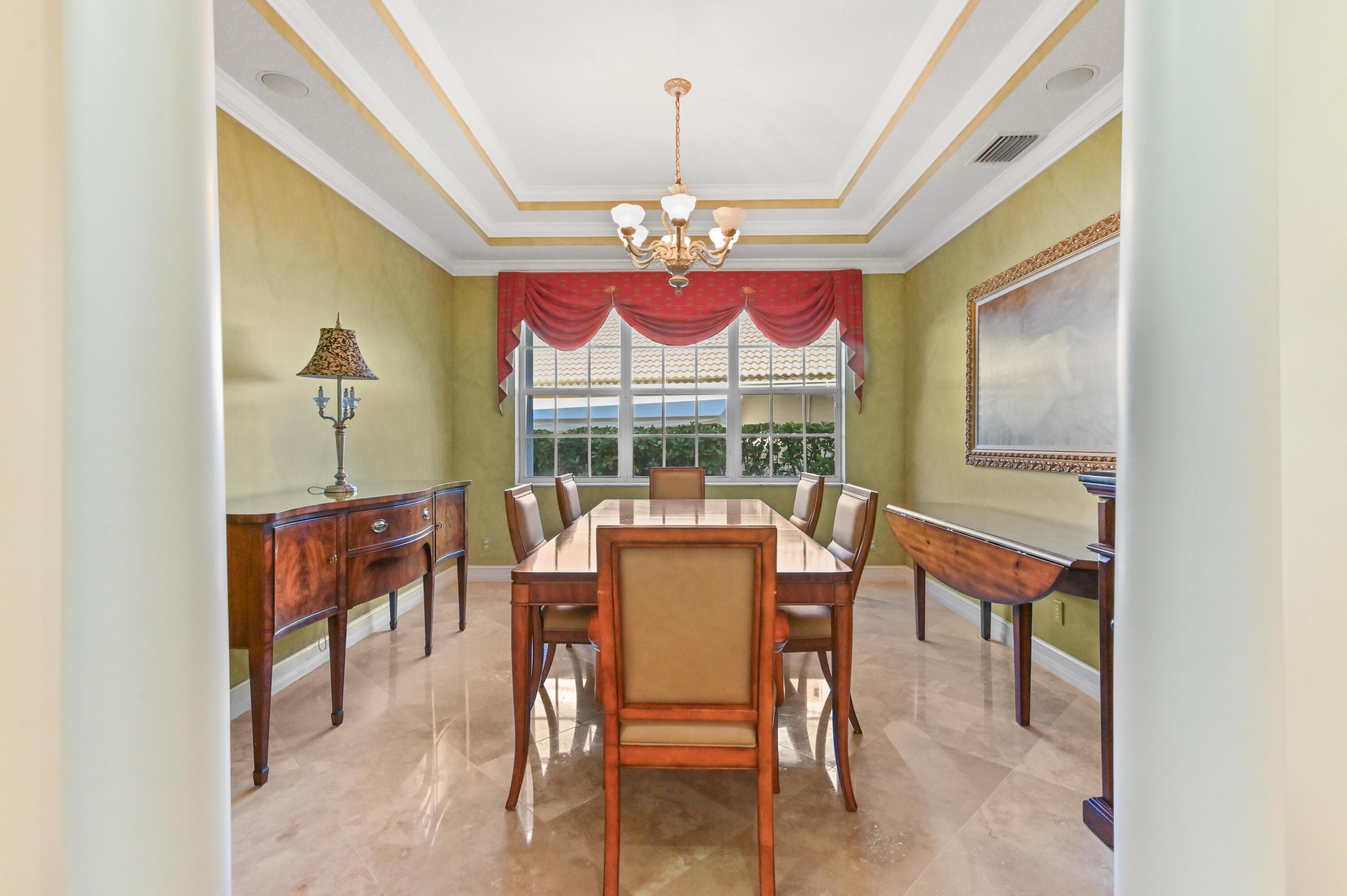 8817 SE Compass Is Jupiter, FL 33458