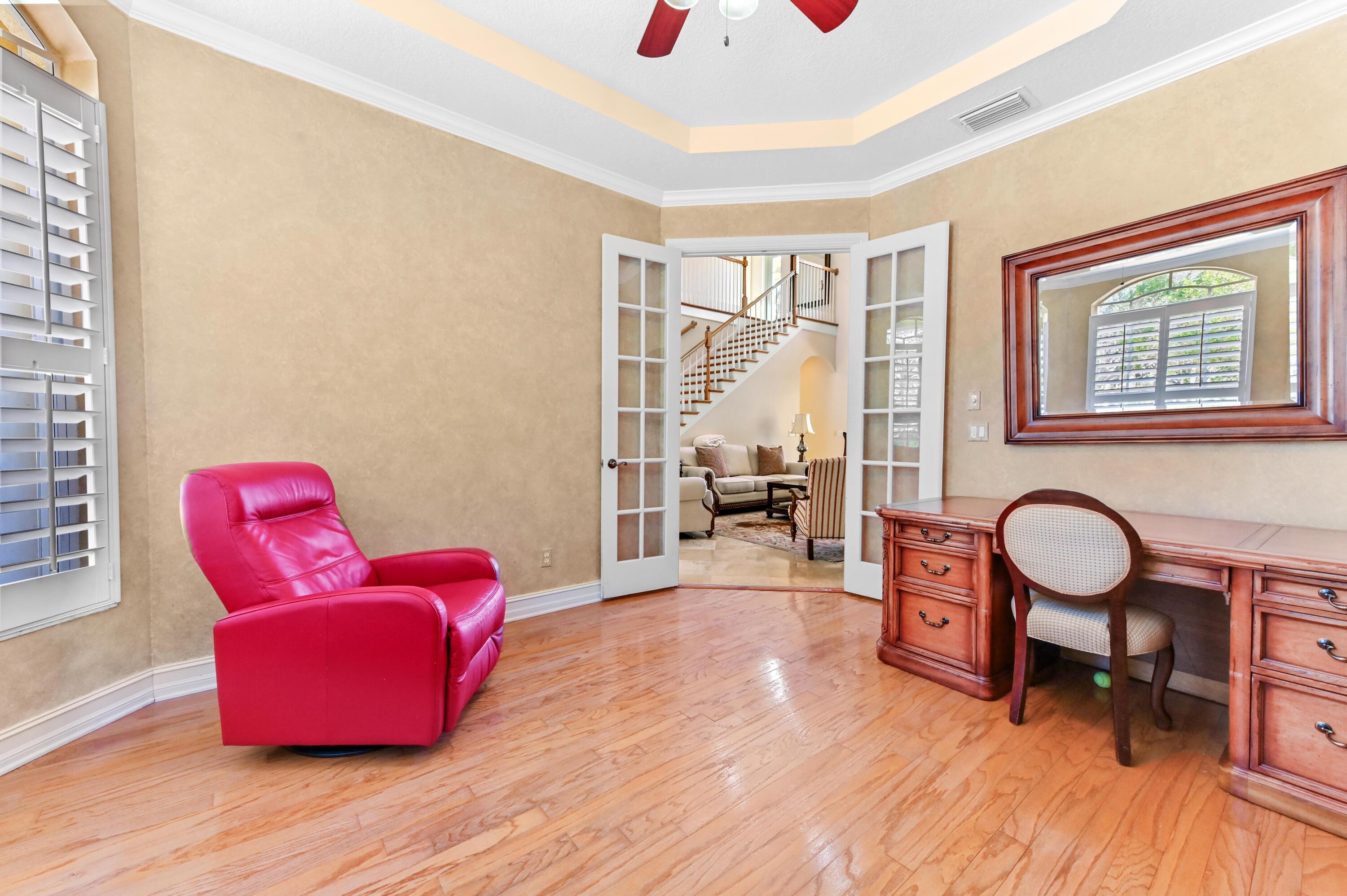 8817 SE Compass Is Jupiter, FL 33458