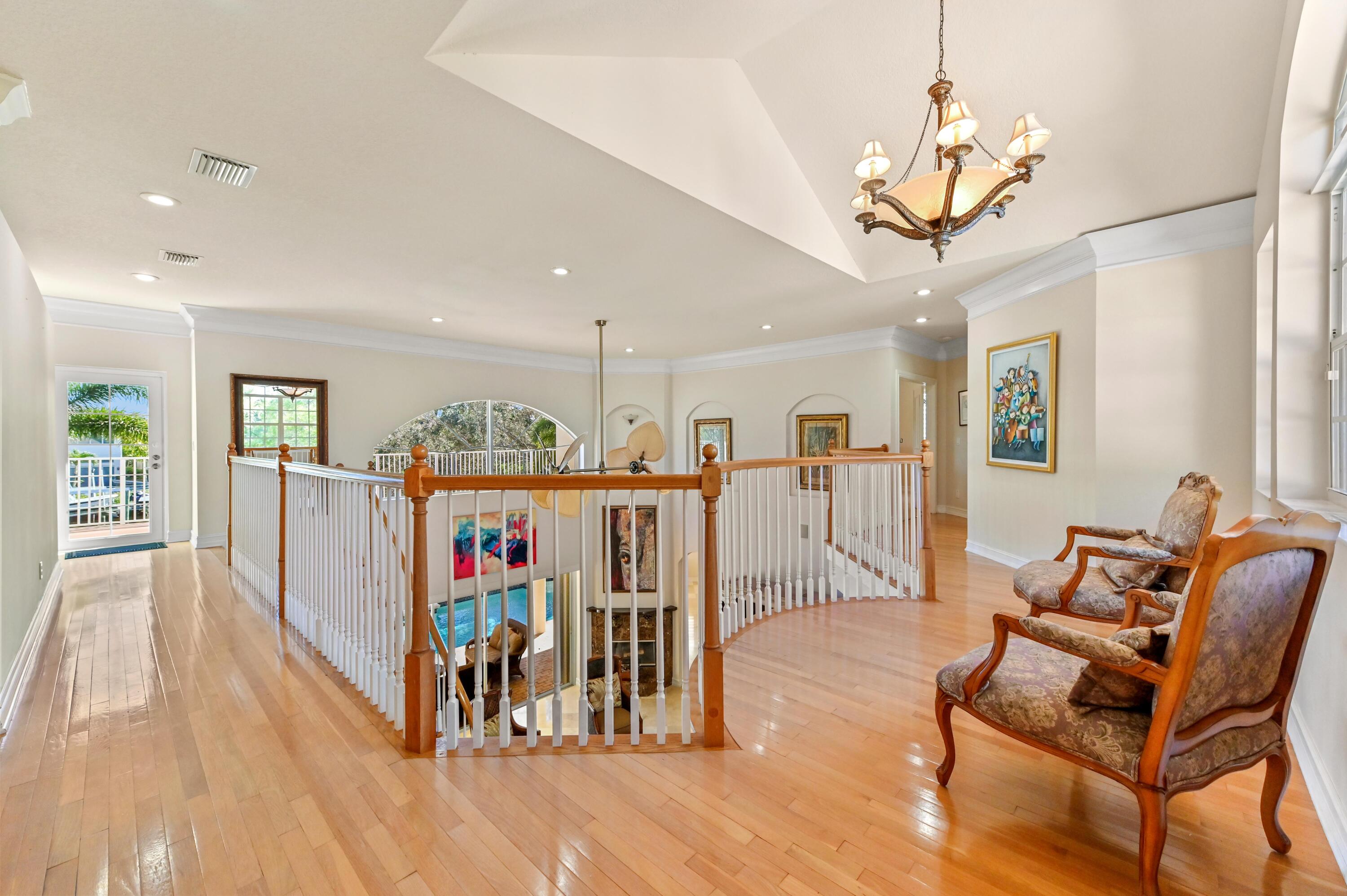 8817 SE Compass Is Jupiter, FL 33458