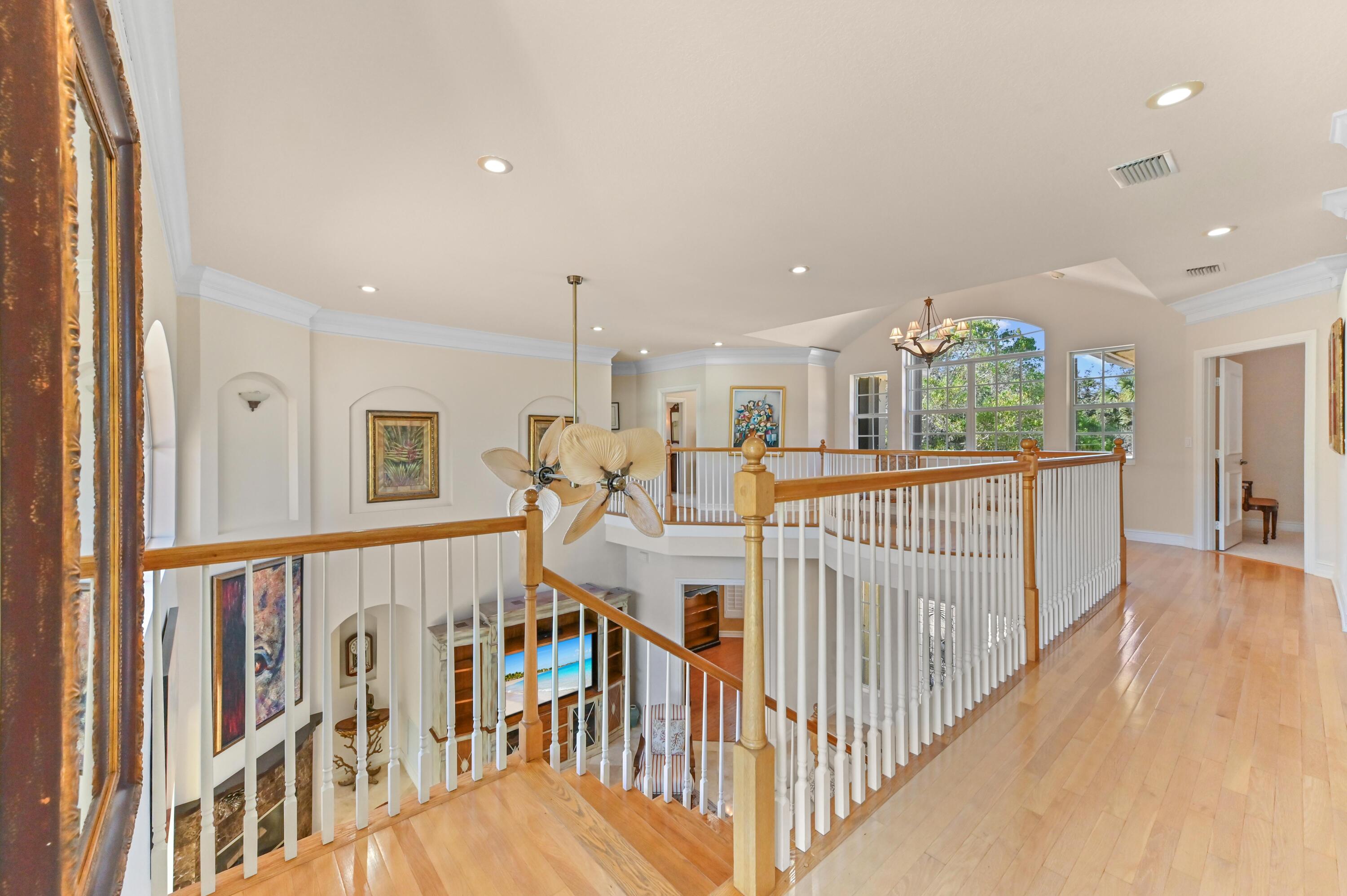 8817 SE Compass Is Jupiter, FL 33458