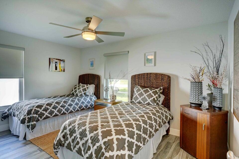 2594 Marcinski Jupiter, FL 33477