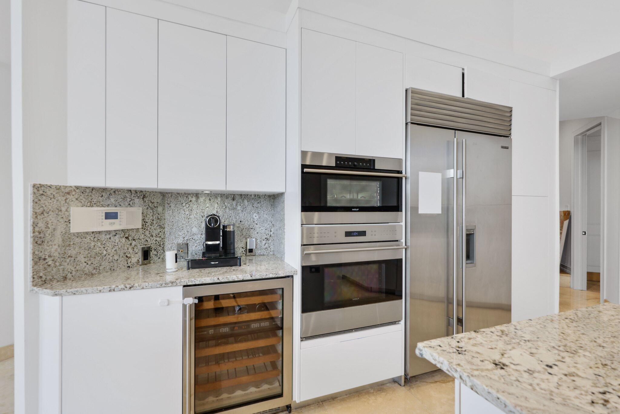 6799 Newport Lk Boca Raton, FL 33496