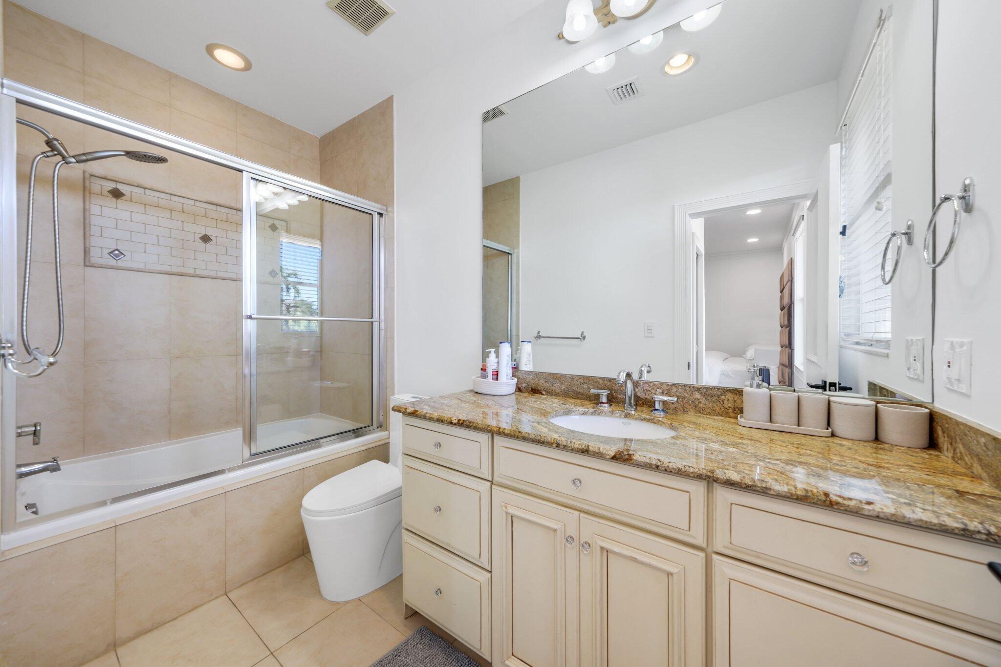 6799 Newport Lk Boca Raton, FL 33496