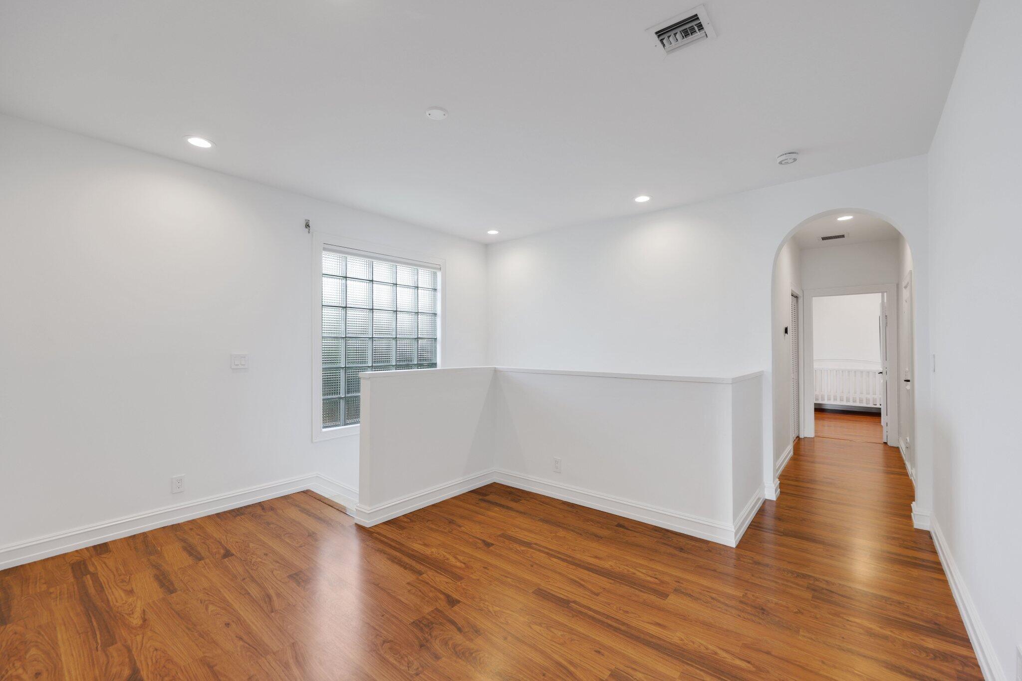 6799 Newport Lk Boca Raton, FL 33496