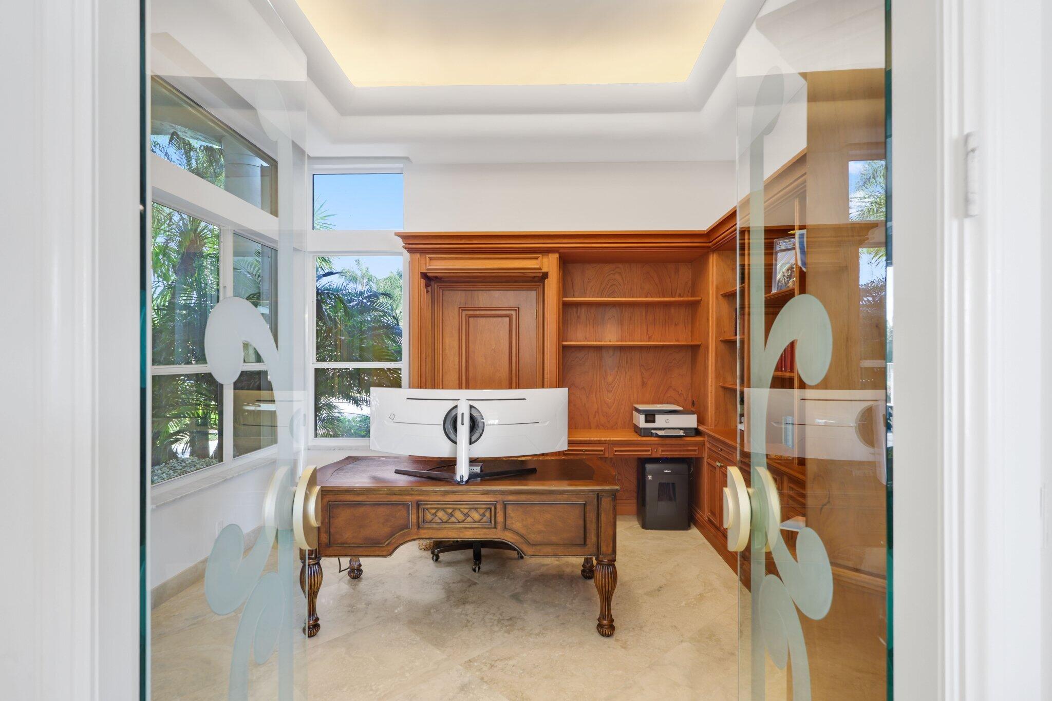 6799 Newport Lk Boca Raton, FL 33496