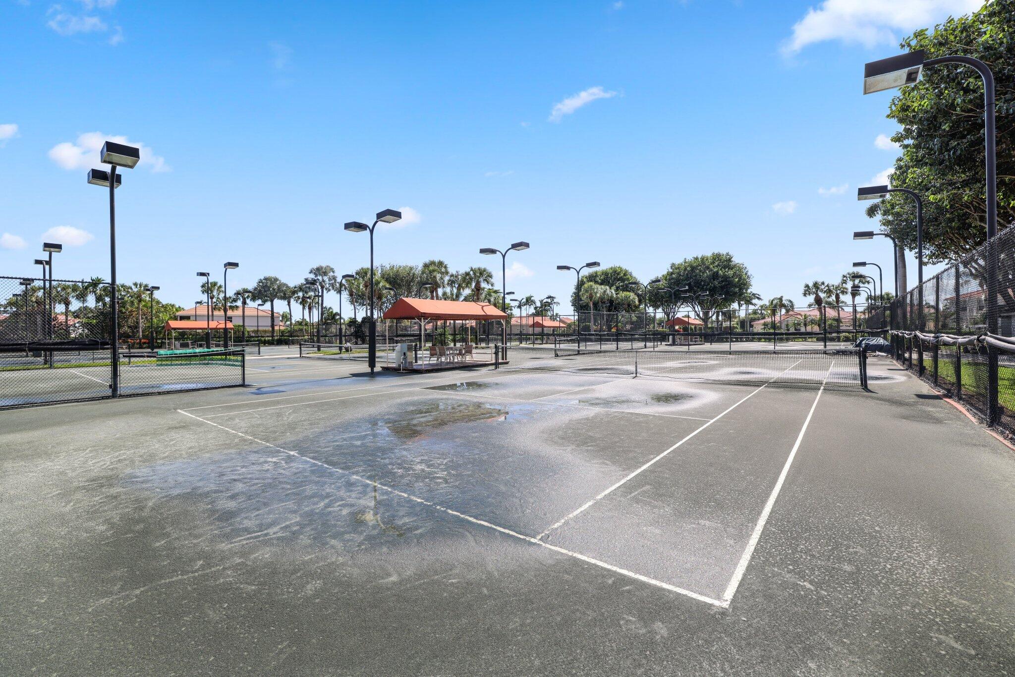 6799 Newport Lk Boca Raton, FL 33496