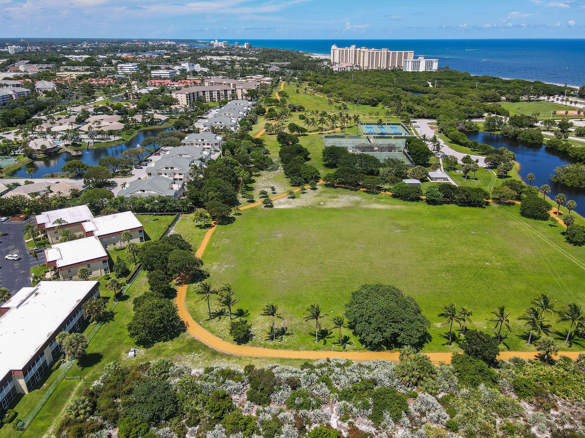 807 Xanadu Jupiter, FL 33477