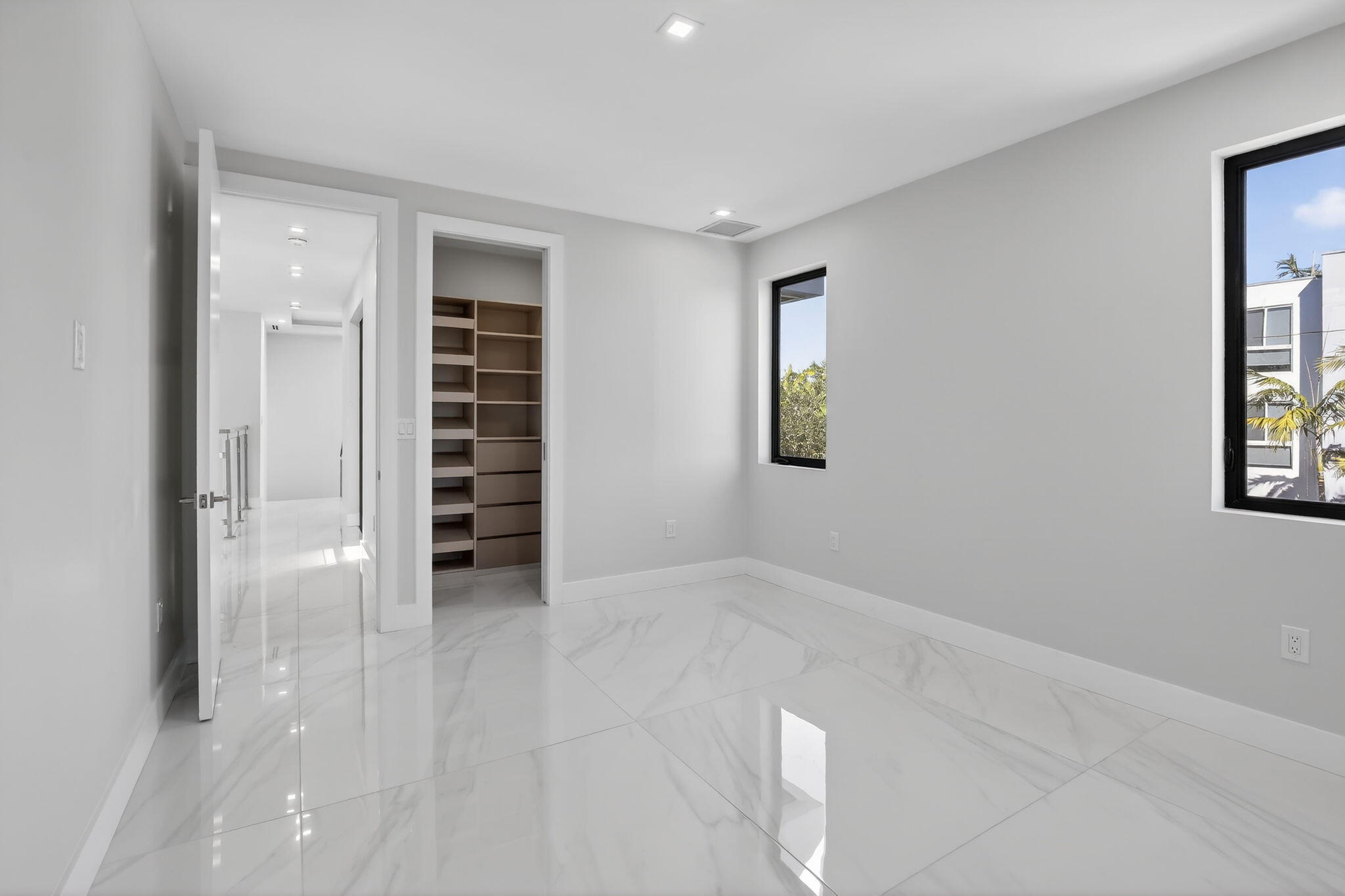 750 NE 16th Fort Lauderdale, FL 33304