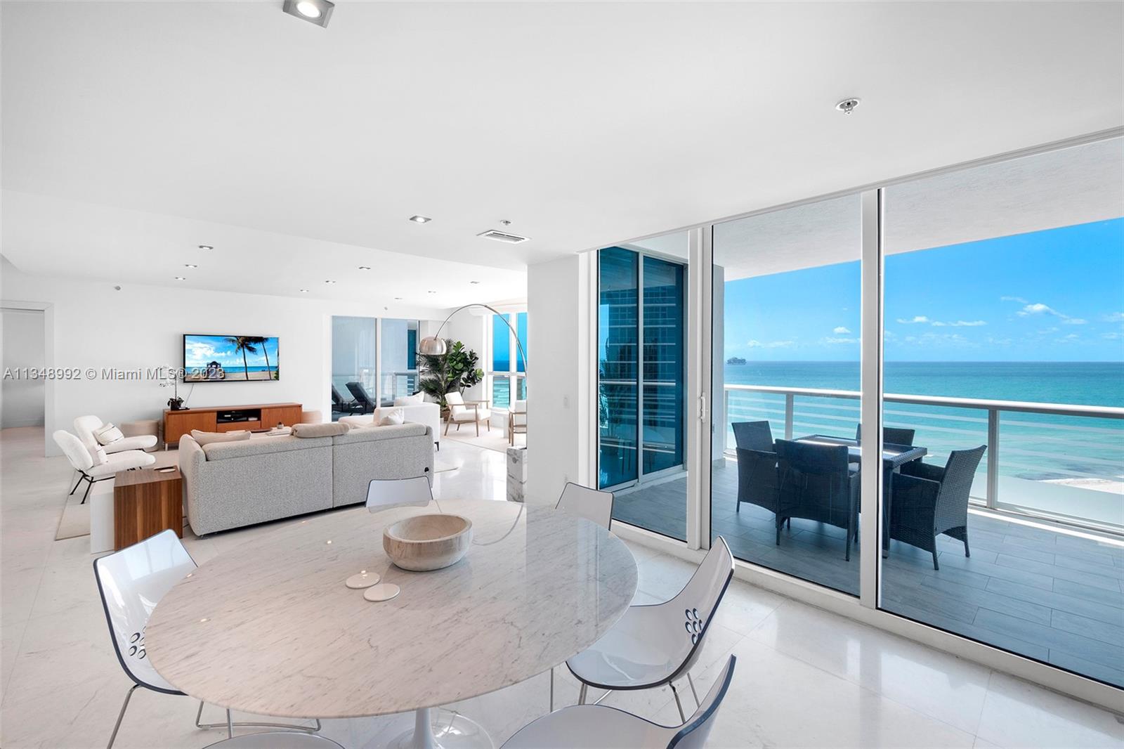 3801 SE Collins Ave #1703,Miami Beach, FL 33140