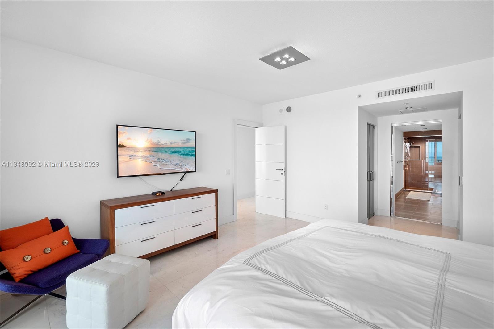 3801 SE Collins Ave #1703,Miami Beach, FL 33140