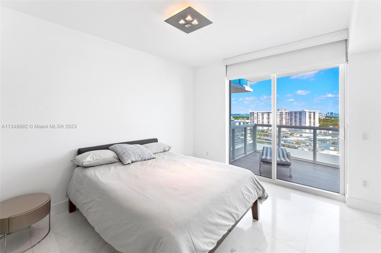 3801 SE Collins Ave #1703,Miami Beach, FL 33140
