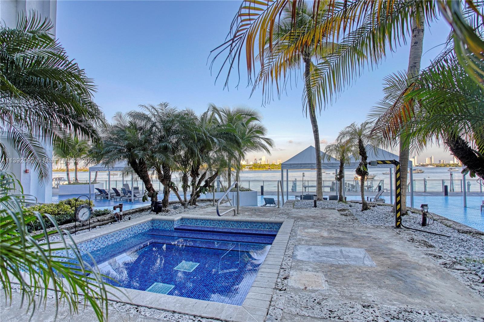 image Mirador 100011