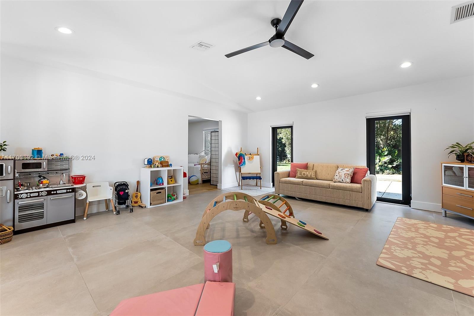 12743 N 164th Ct N Jupiter, FL 33478