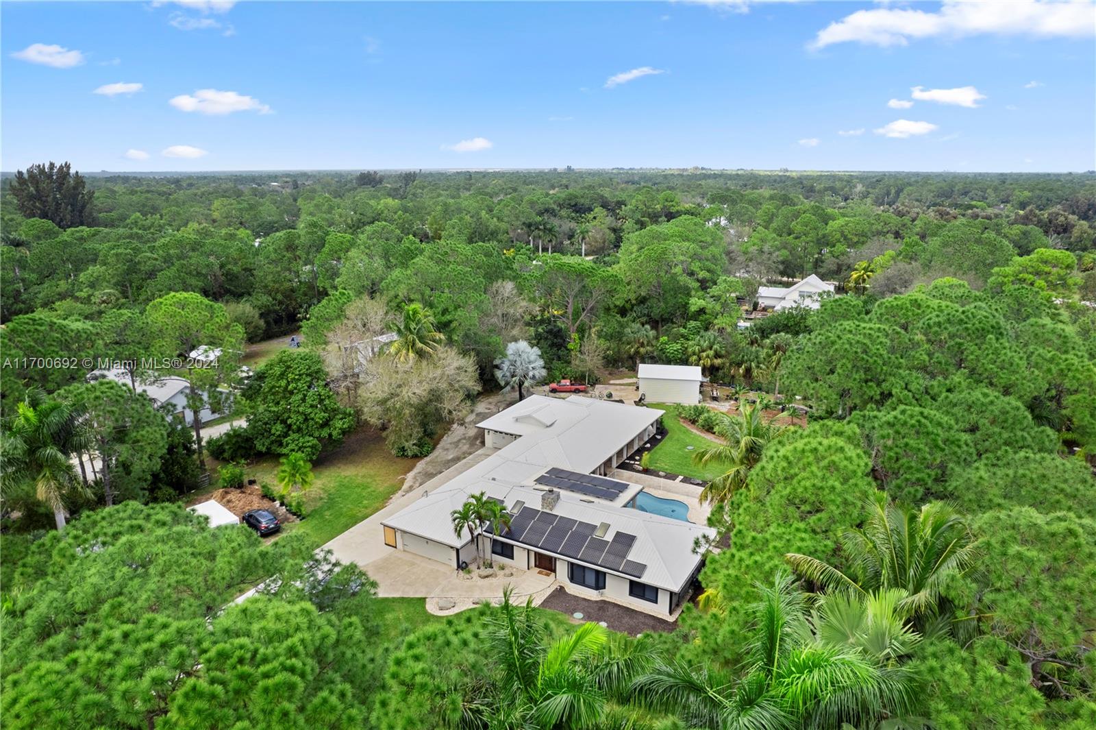 12743 N 164th Ct N Jupiter, FL 33478