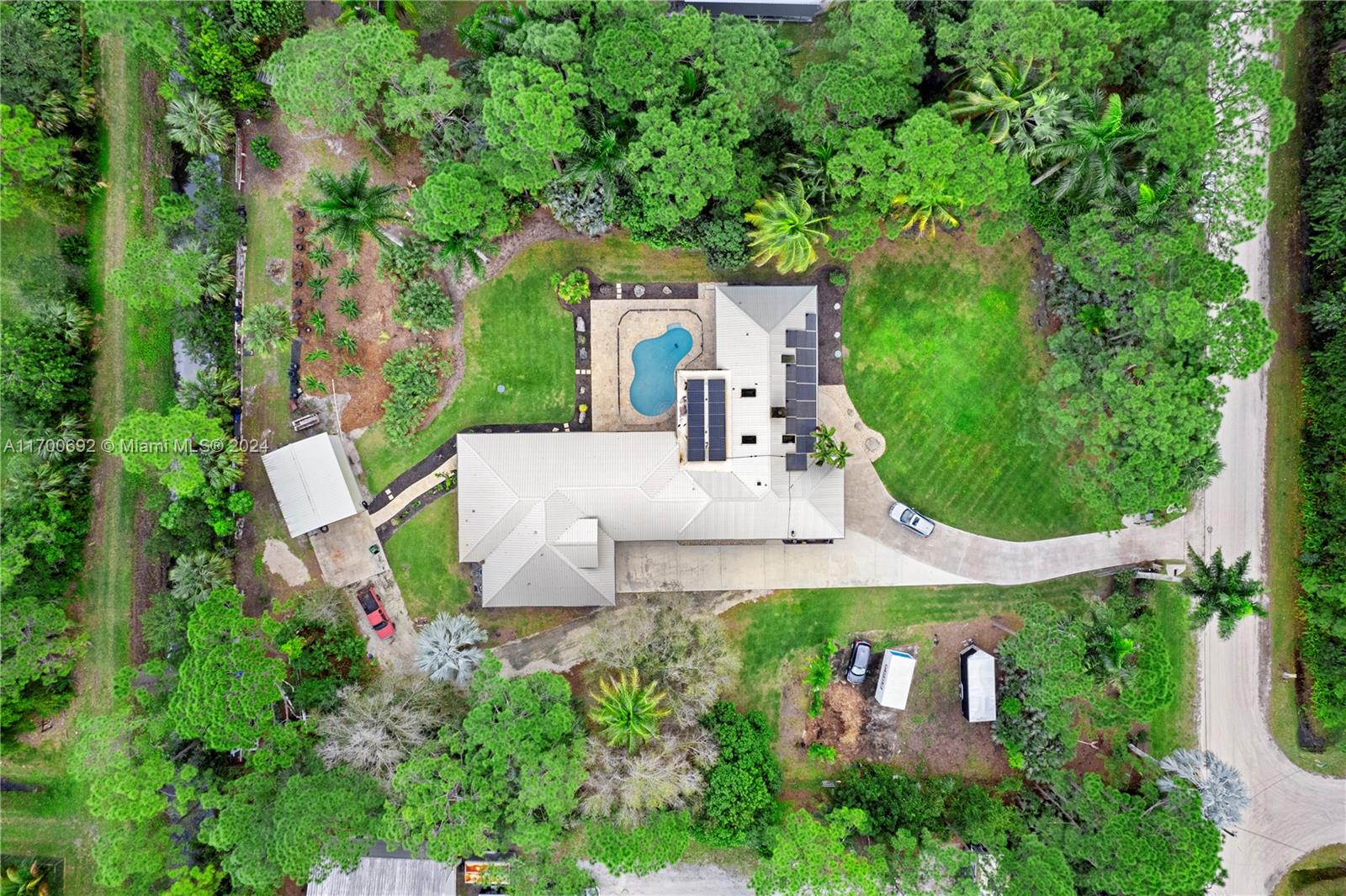 12743 N 164th Ct N Jupiter, FL 33478