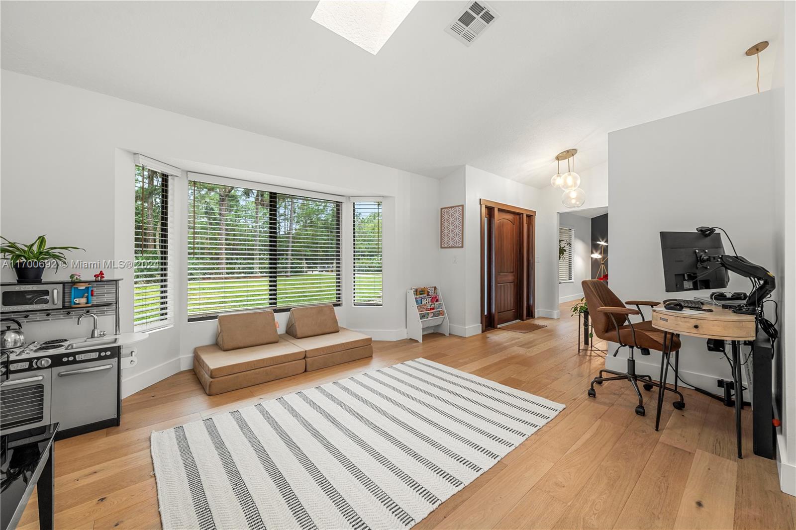 12743 N 164th Ct N Jupiter, FL 33478