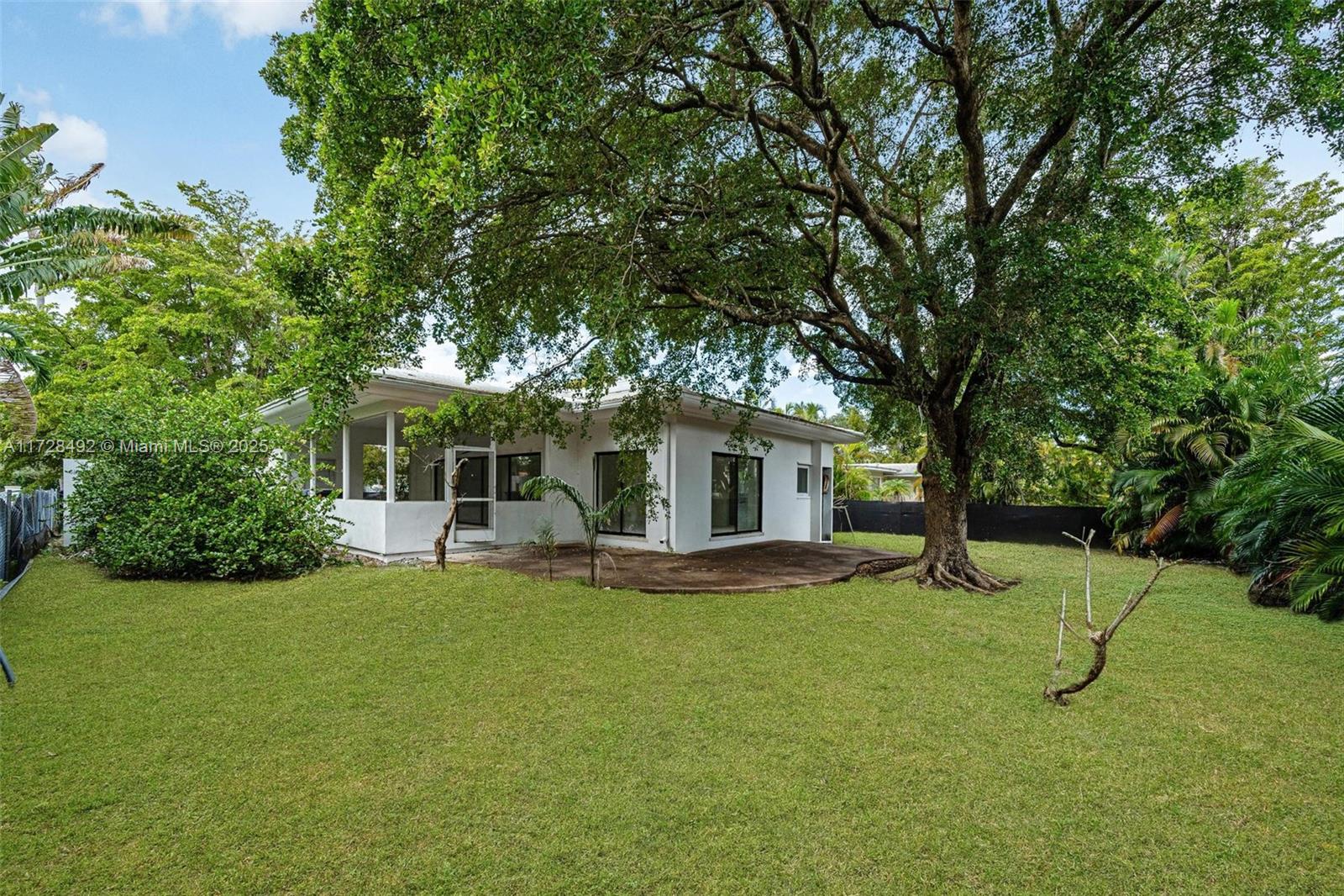 253 Bal Cross Dr Bal Harbour, FL 33154