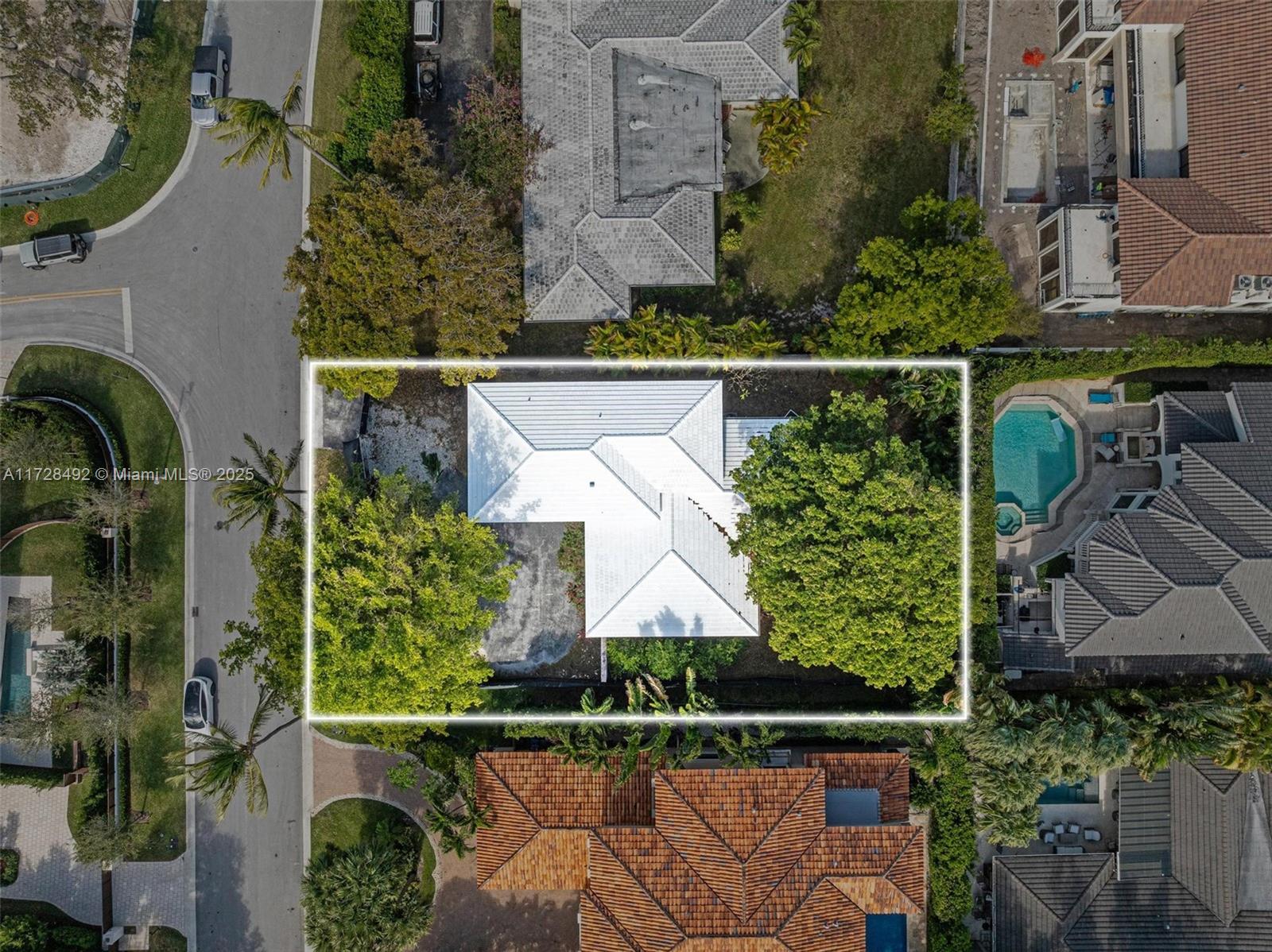 253 Bal Cross Dr Bal Harbour, FL 33154