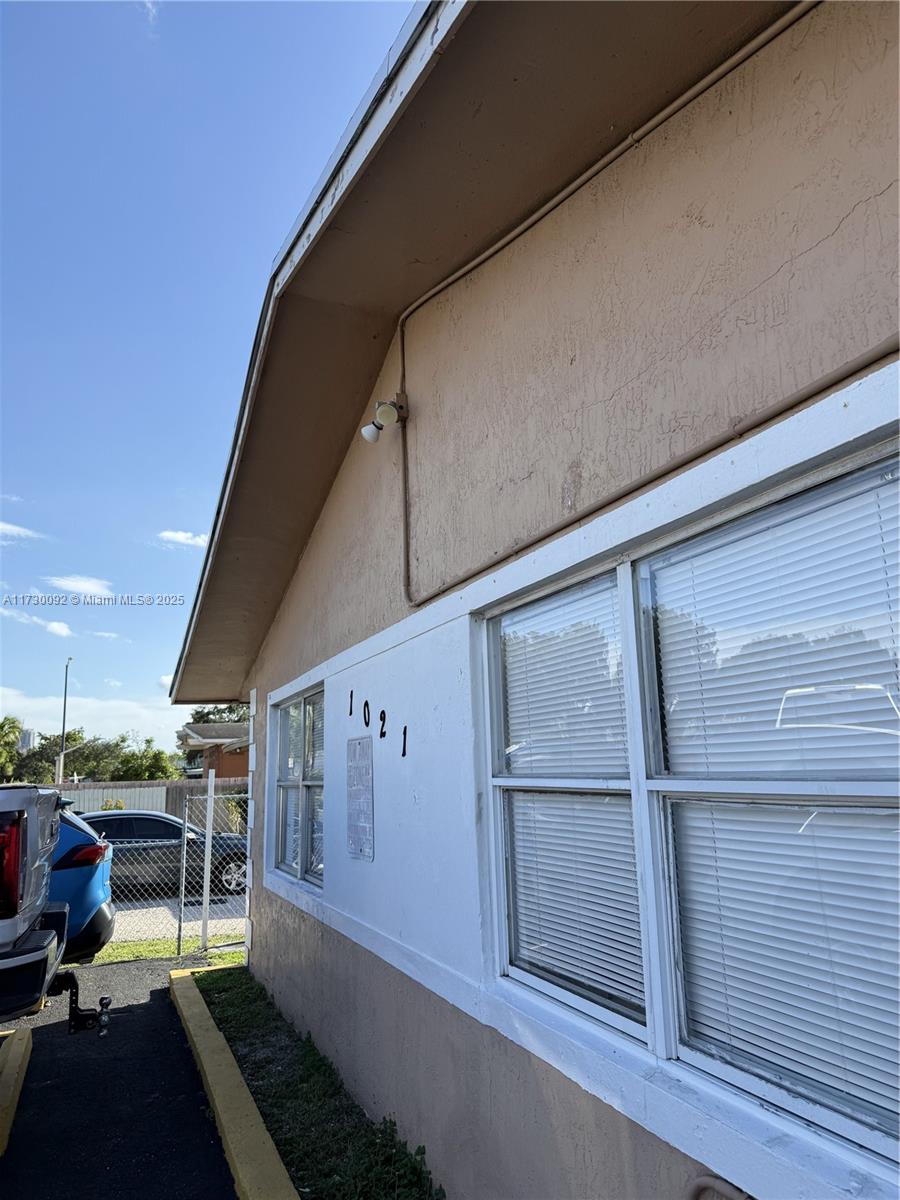 Duplex / Quad Plex / Triplex