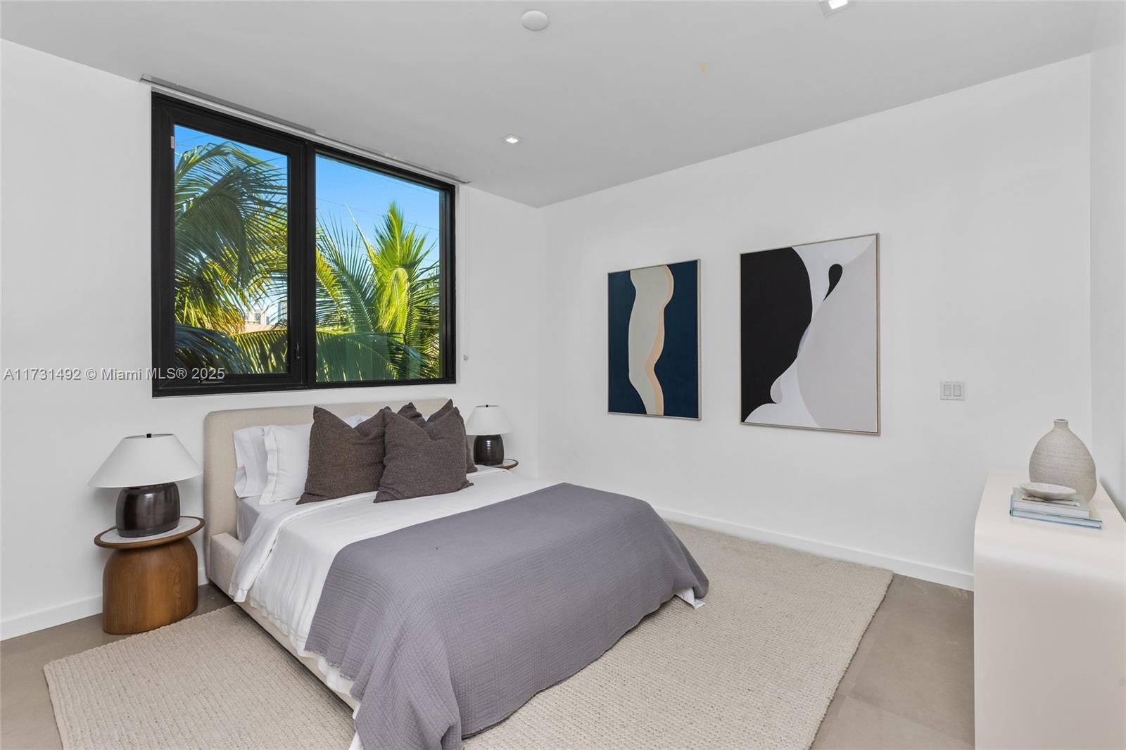 3462 NE 171st St North Miami Beach, FL 33160