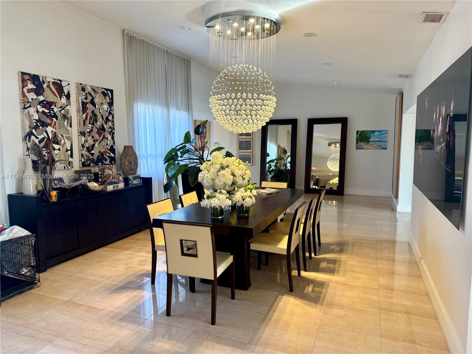 1670 Daytonia Rd Miami Beach, FL 33141