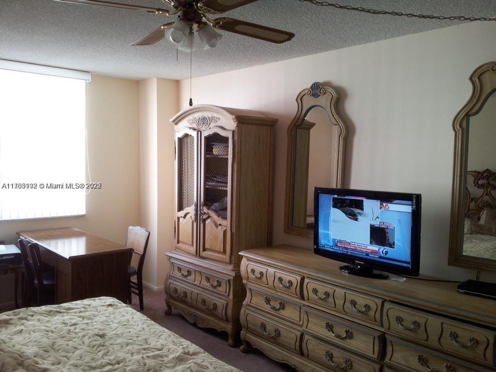 image Winston Towers 100 Condo16