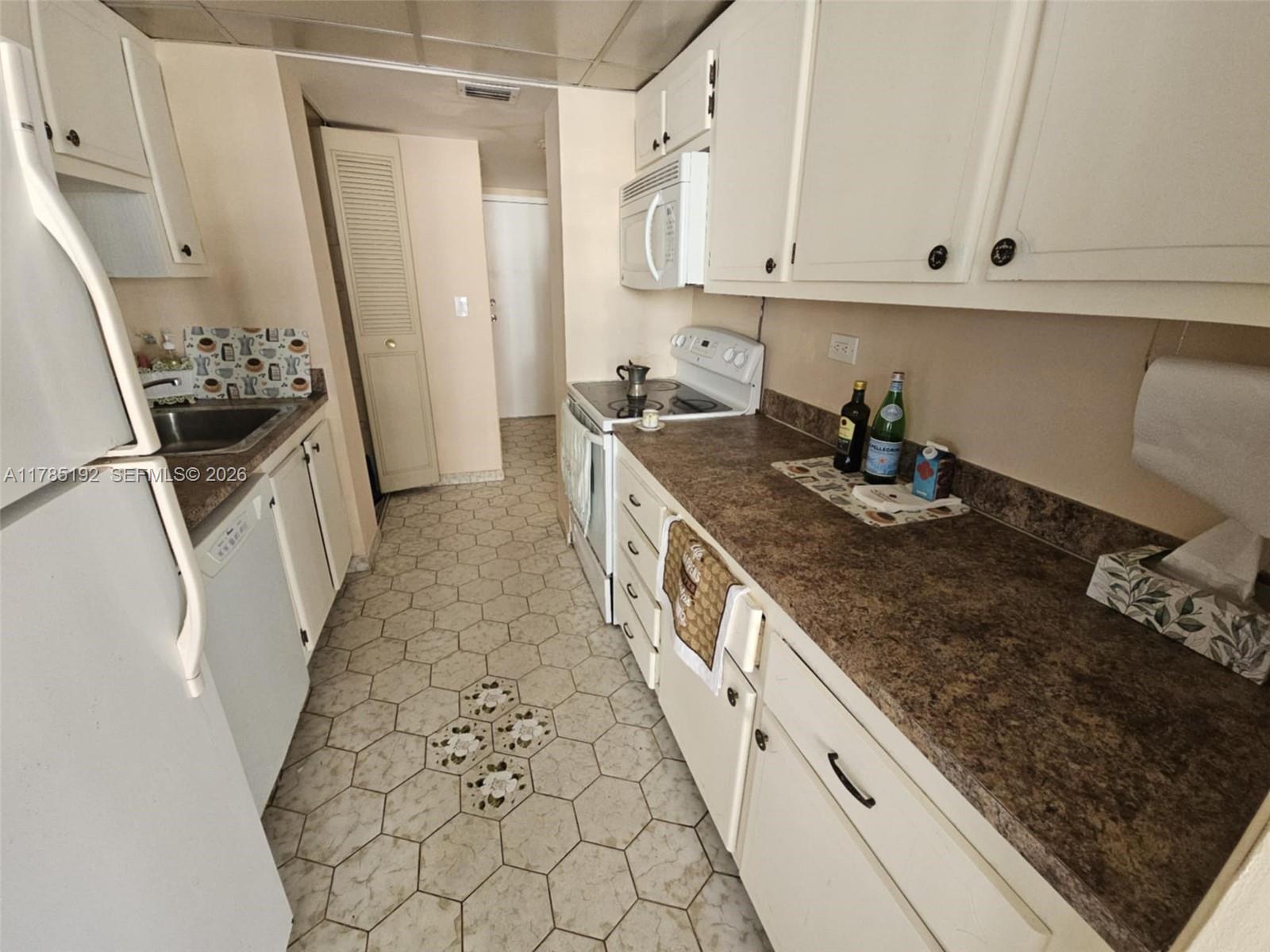 image Winston Towers 10020