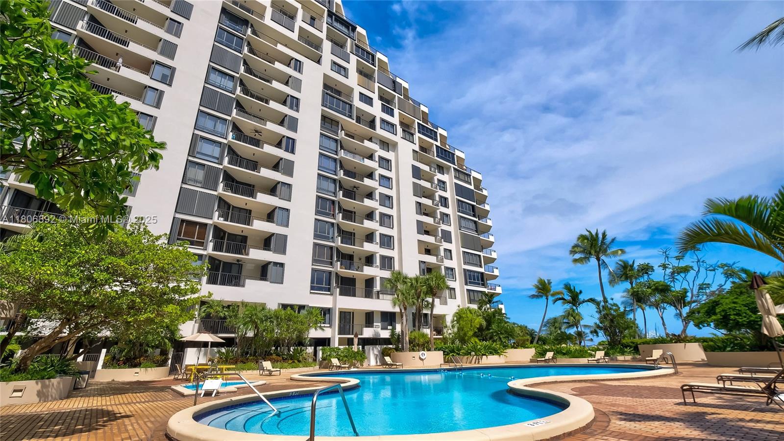 520 Brickell Key Dr #A604 Miami, FL 33131