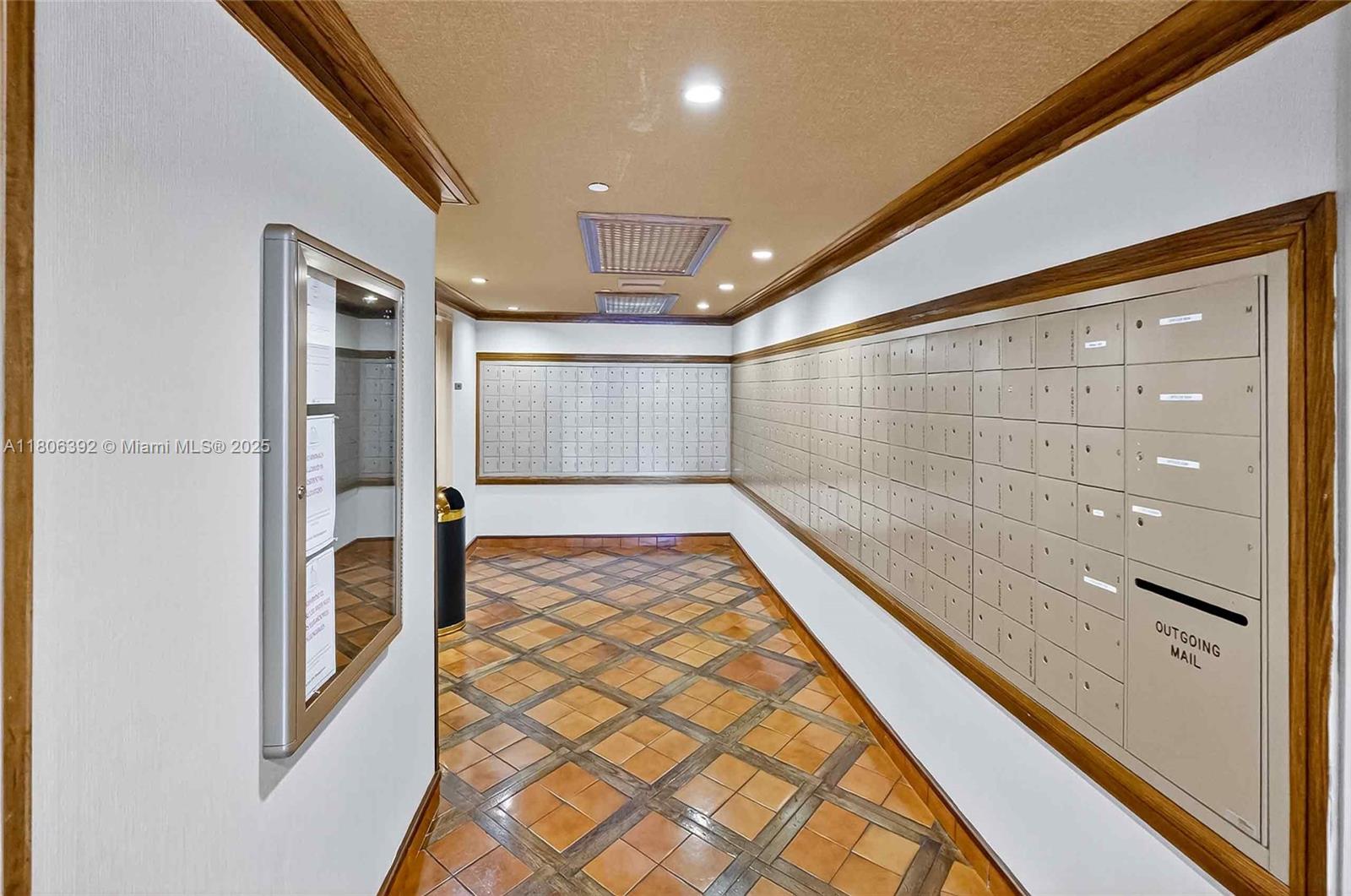 520 Brickell Key Dr #A604 Miami, FL 33131