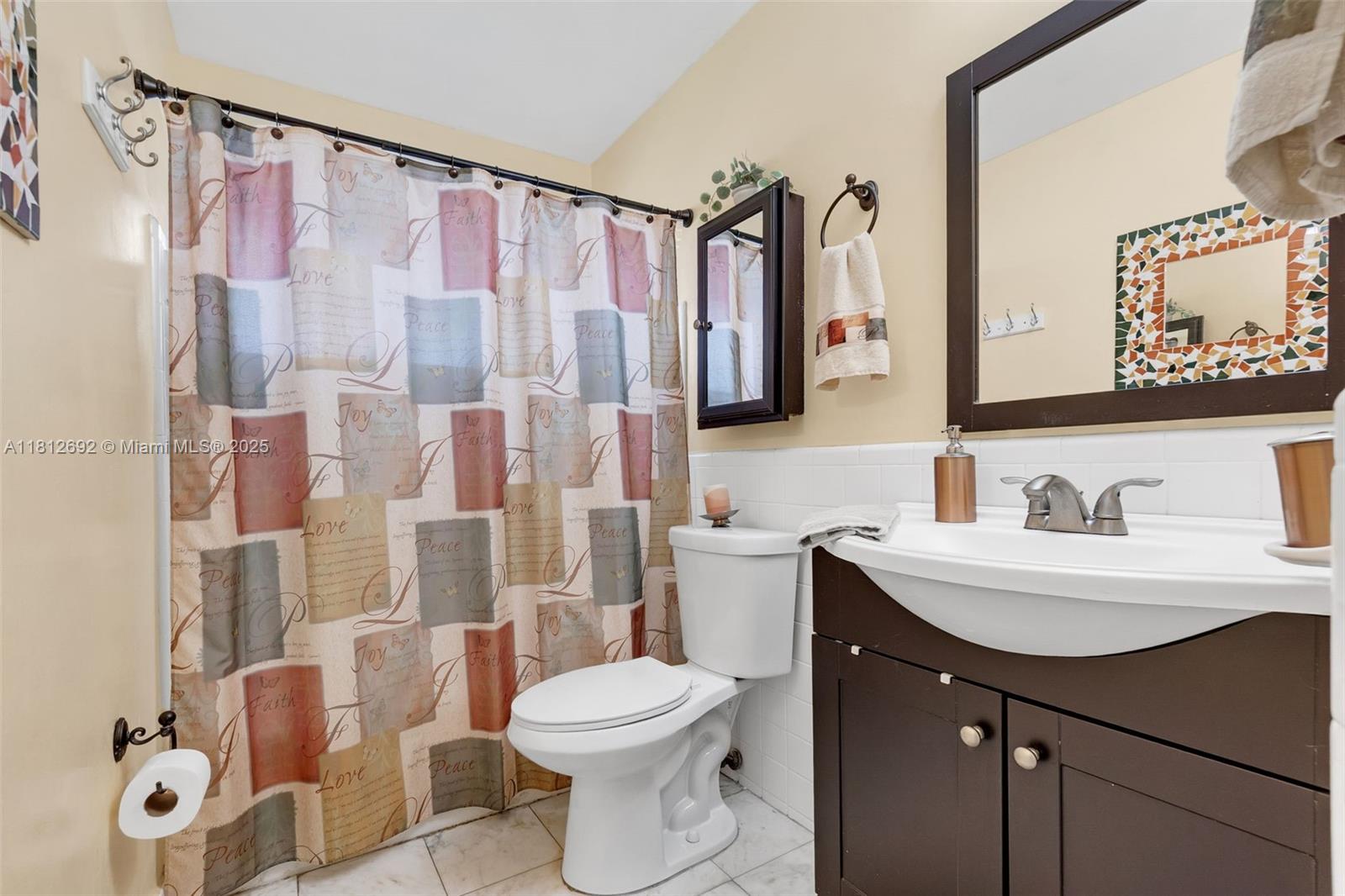 5714 NW 66th Ter,Tamarac, FL 33321